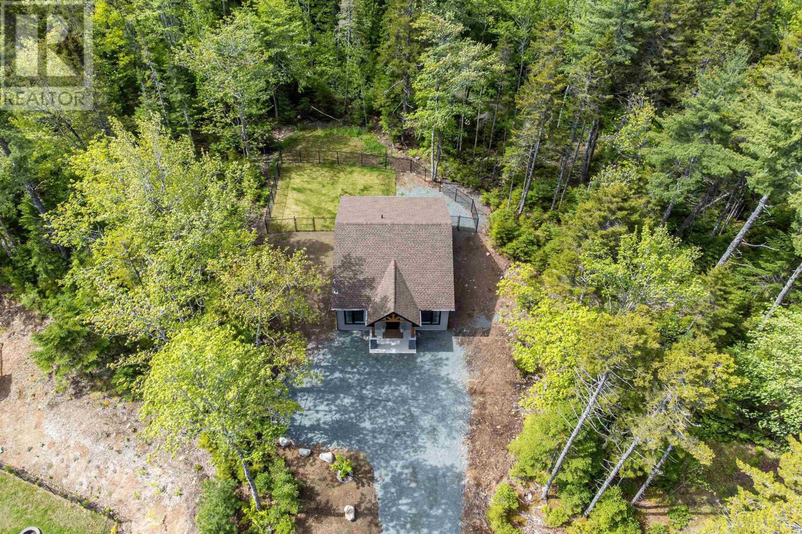 107/109 Bearpaw Drive, Beaver Bank, Nova Scotia  B4G 0C3 - Photo 33 - 202614044