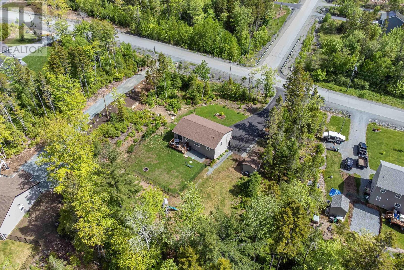 107/109 Bearpaw Drive, Beaver Bank, Nova Scotia  B4G 0C3 - Photo 49 - 202614044
