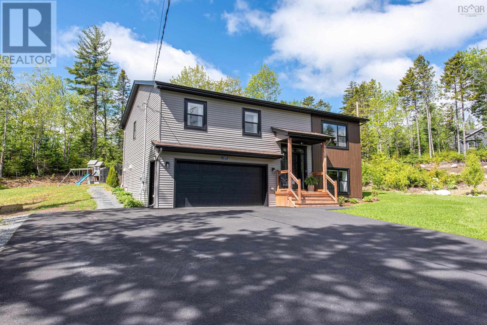 107/109 Bearpaw Drive, Beaver Bank, Nova Scotia  B4G 0C3 - Photo 5 - 202614044