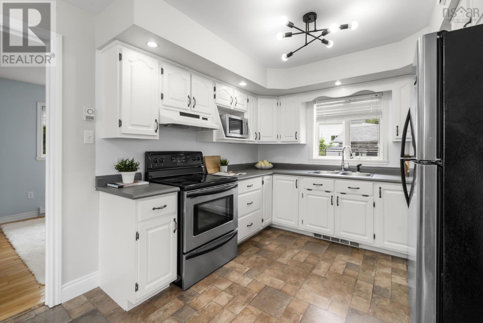 51 Bianca Court, Middle Sackville, Nova Scotia  B4E 3E2 - Photo 18 - 202614209