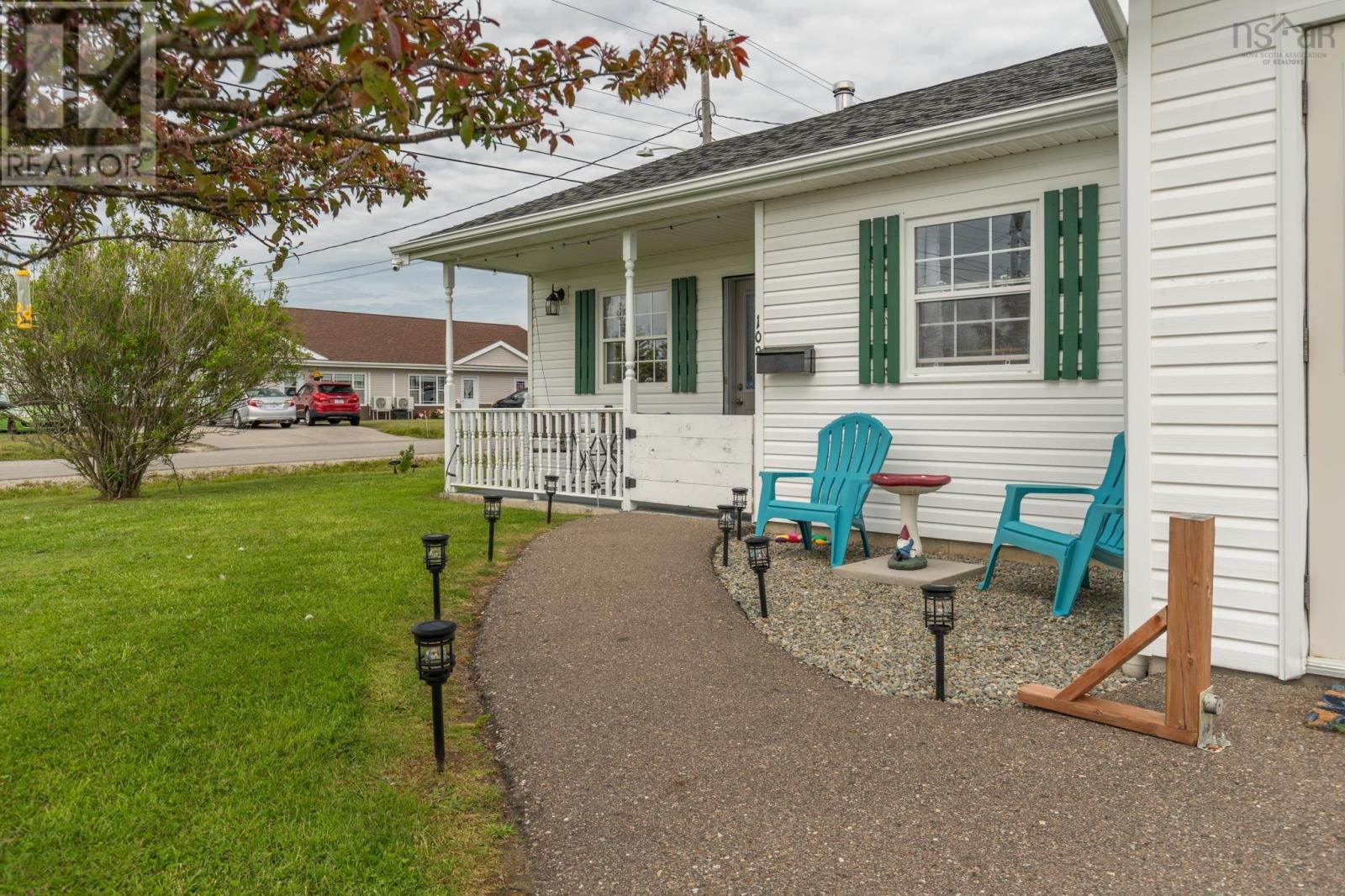 109 South East Street, Yarmouth, Nova Scotia  B5A 3P9 - Photo 3 - 202614212