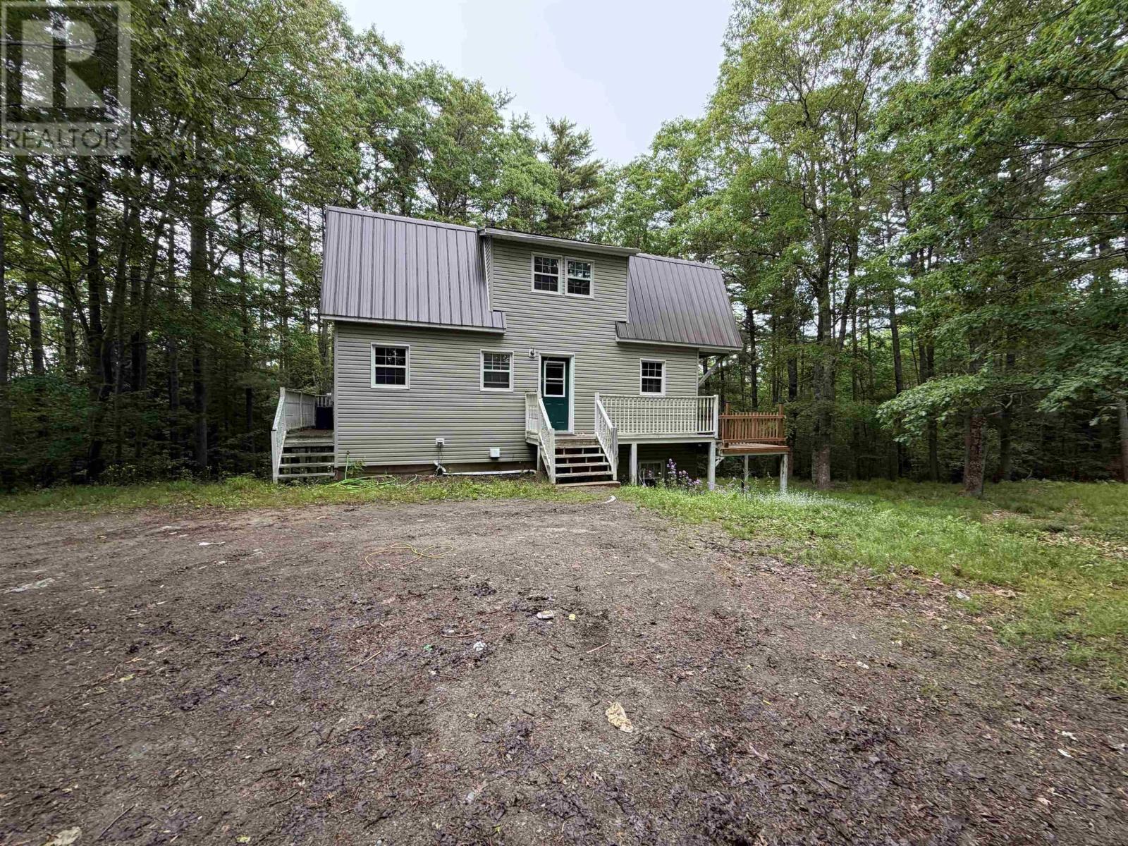 71 Audrey Drive, Bridgewater, Nova Scotia  B4V 3W9 - Photo 2 - 202614338