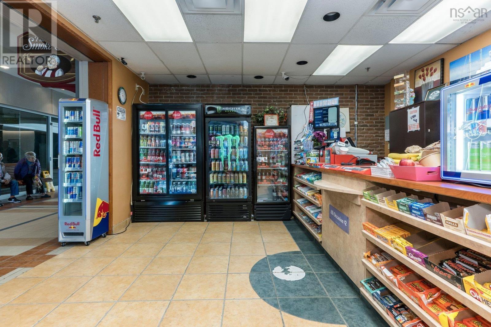 Smoke Shop 7071 Bayers Road, Halifax, Nova Scotia  B3L 2C2 - Photo 10 - 202614363