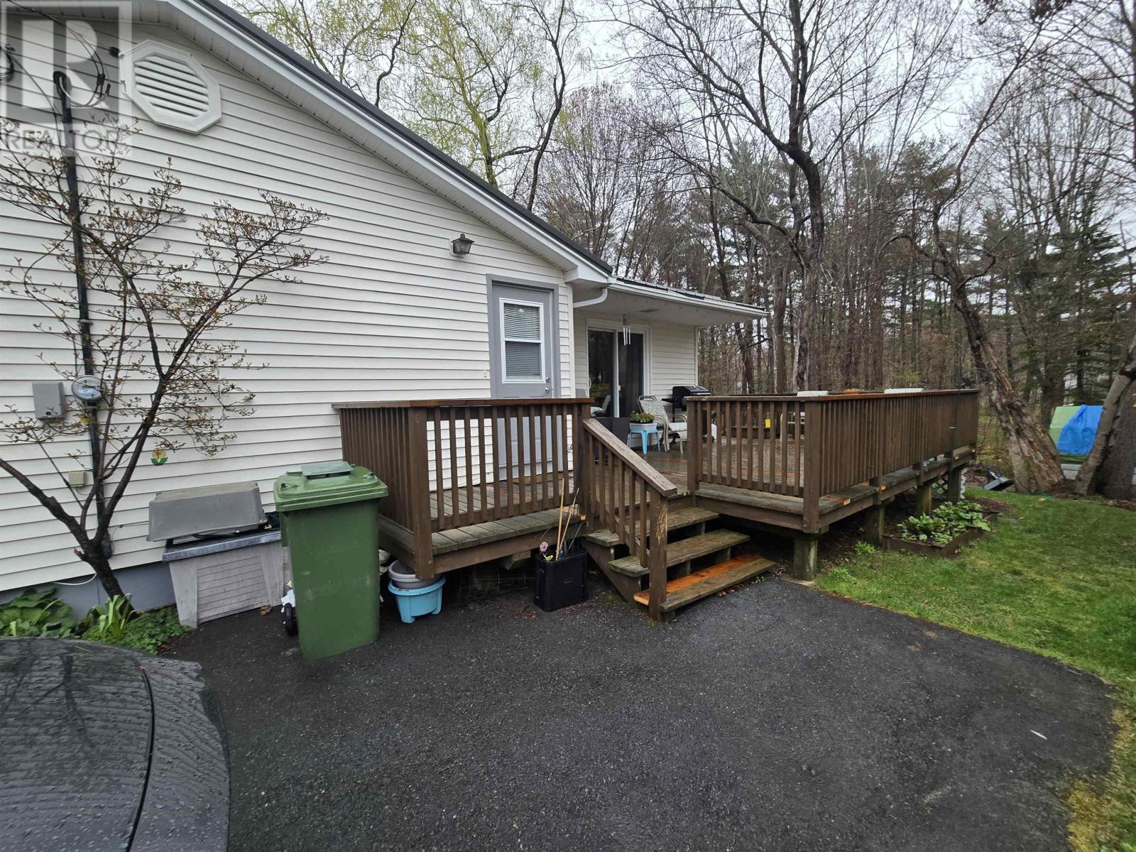 27 Smith Avenue, Bridgewater, Nova Scotia  B4V 1Y2 - Photo 40 - 202614410