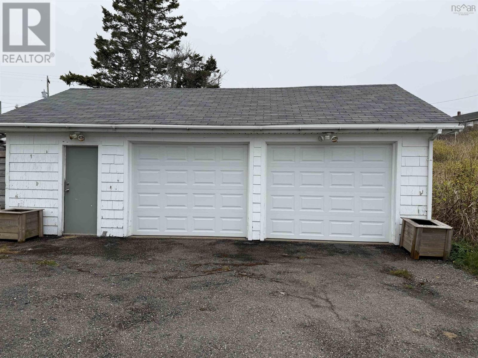 11 Havenside Road, Louisbourg, Nova Scotia  B1C 1N5 - Photo 7 - 202614432