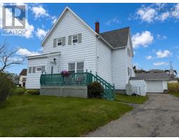 11 Havenside Road, louisbourg, Nova Scotia