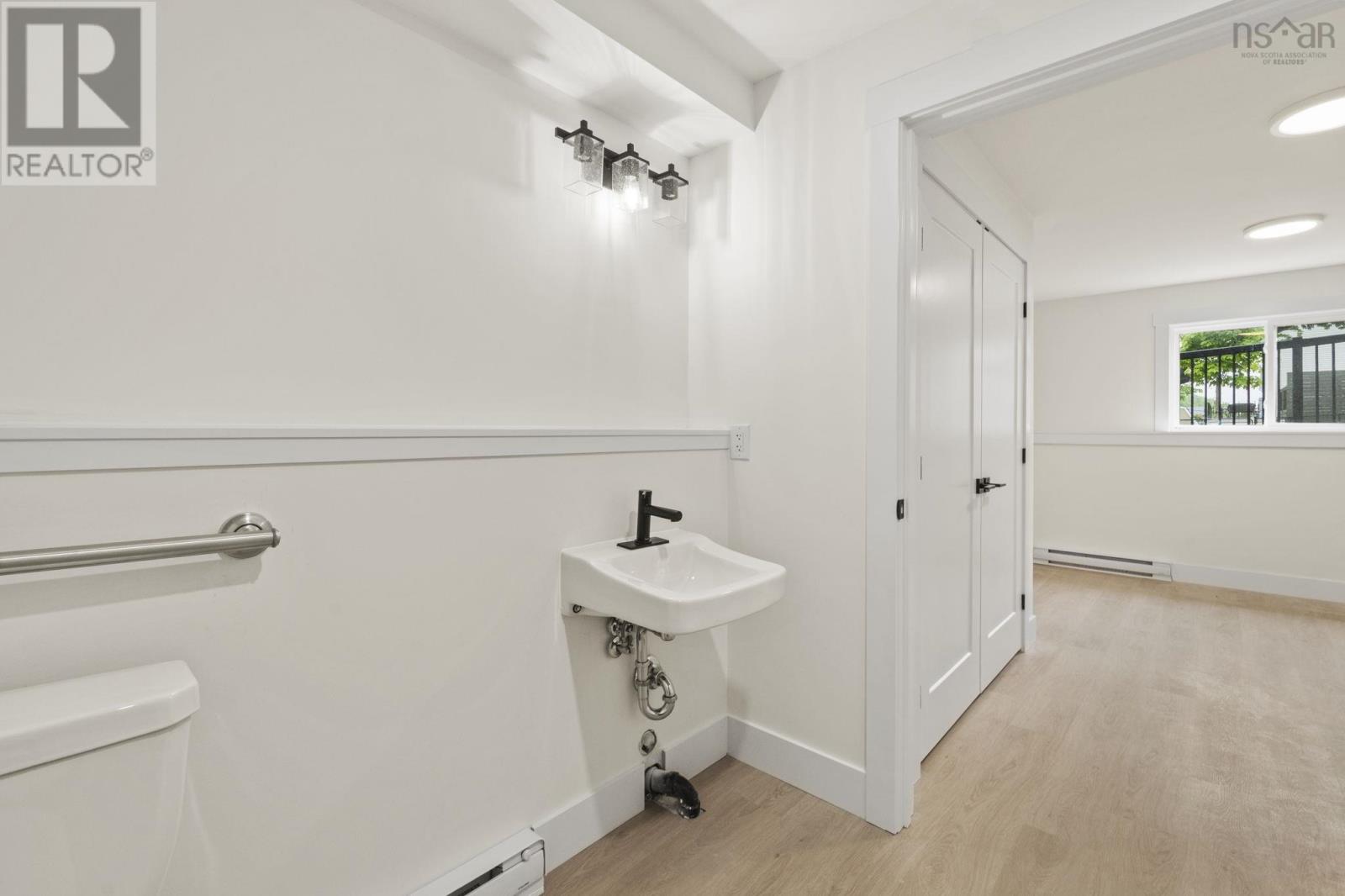 1 5698 Normandy Drive, Halifax, Nova Scotia  B3K 4J7 - Photo 24 - 202614543