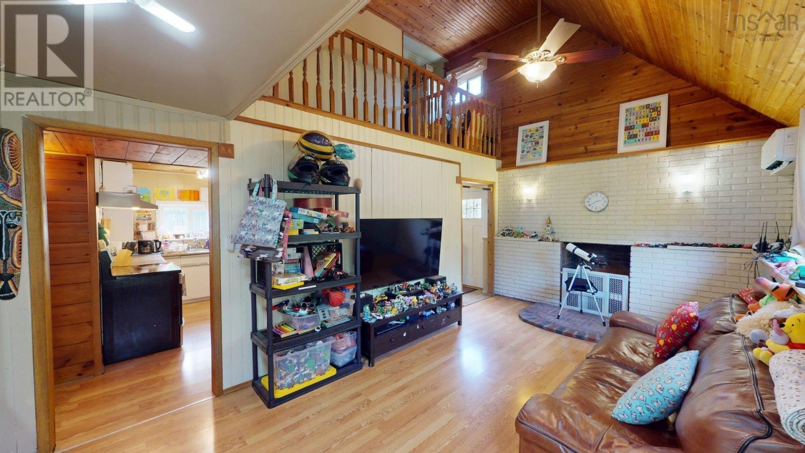 2554 Highway 7 Highway, East Preston, Nova Scotia  B2Z 1G6 - Photo 3 - 202614558