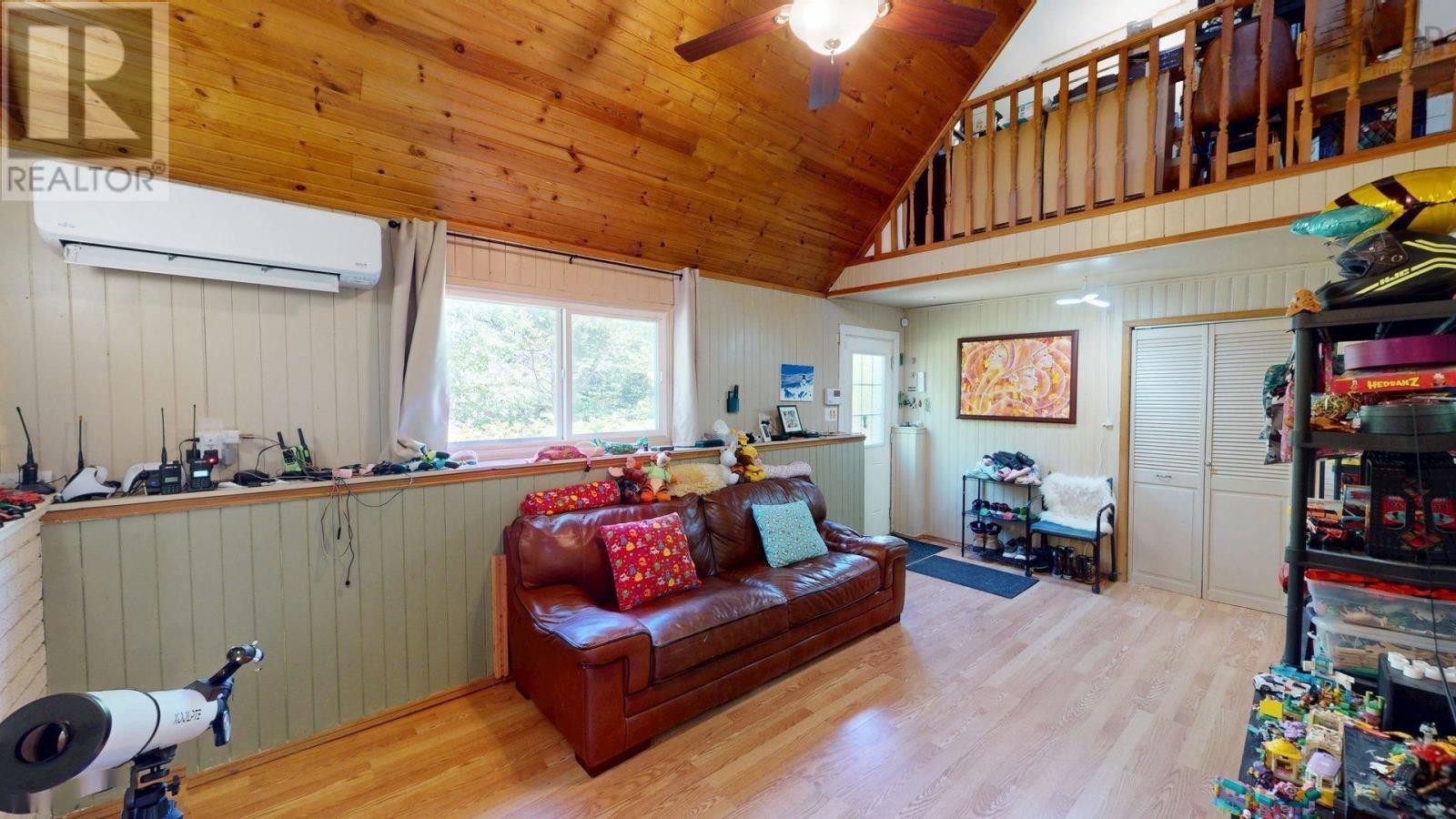 2554 Highway 7 Highway, East Preston, Nova Scotia  B2Z 1G6 - Photo 5 - 202614558