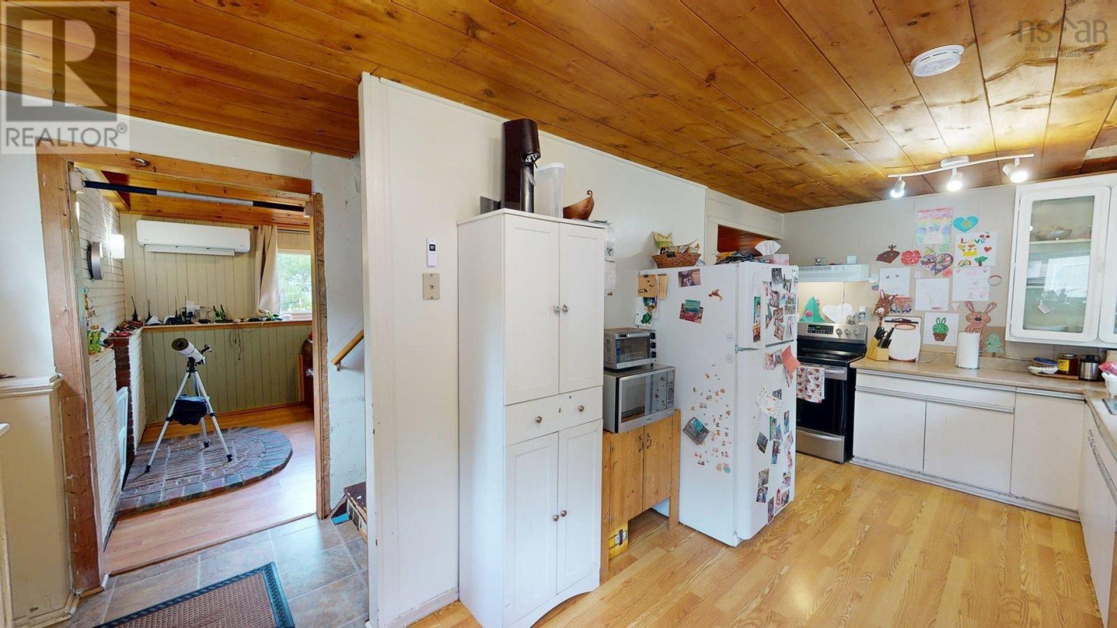 2554 Highway 7 Highway, East Preston, Nova Scotia  B2Z 1G6 - Photo 6 - 202614558