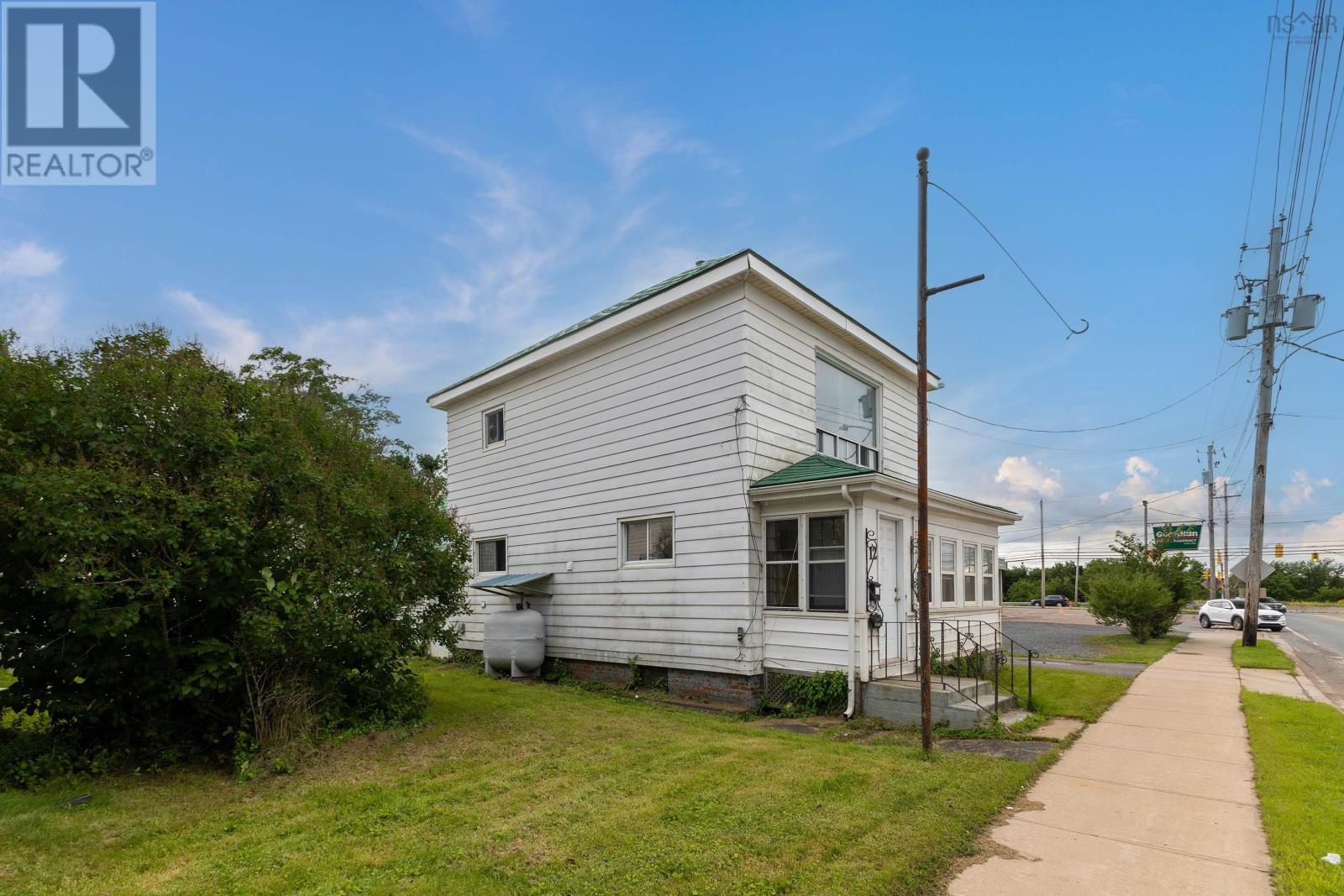 12 & 14 Pictou Road, Bible Hill, Nova Scotia  B2N 2R8 - Photo 3 - 202614609