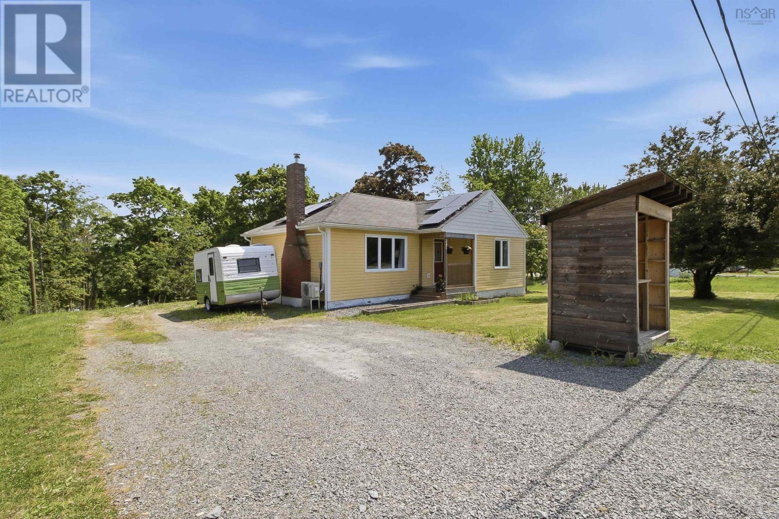 245 Town Road, Falmouth, Nova Scotia  B0P 1P0 - Photo 2 - 202614751