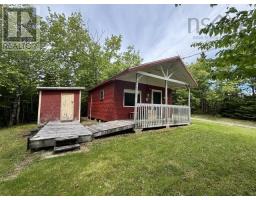25 Ton Timber Hills Road, moser river, Nova Scotia