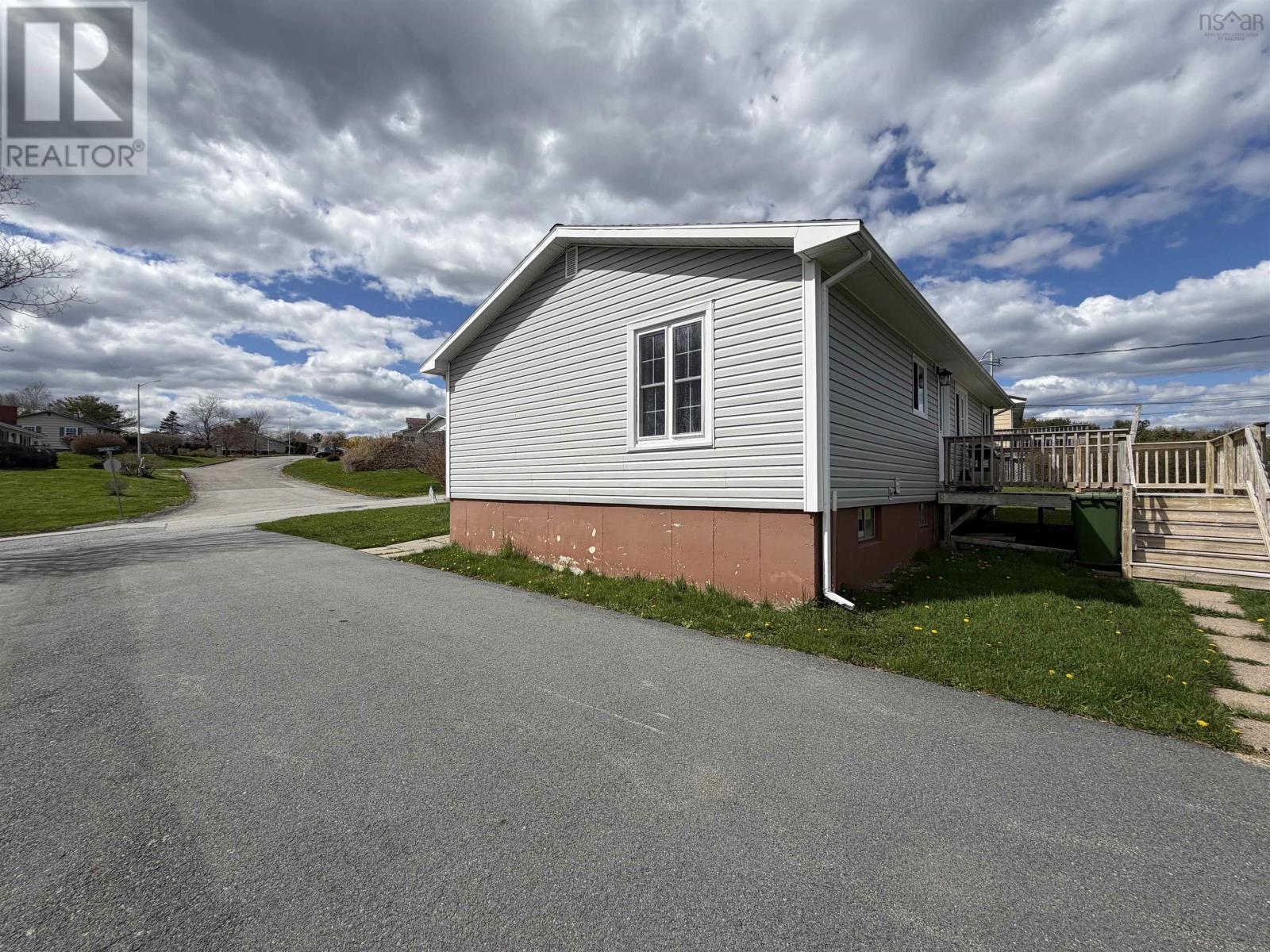 171 Centennial Avenue, Lunenburg, Nova Scotia  B0J 2C0 - Photo 38 - 202614801