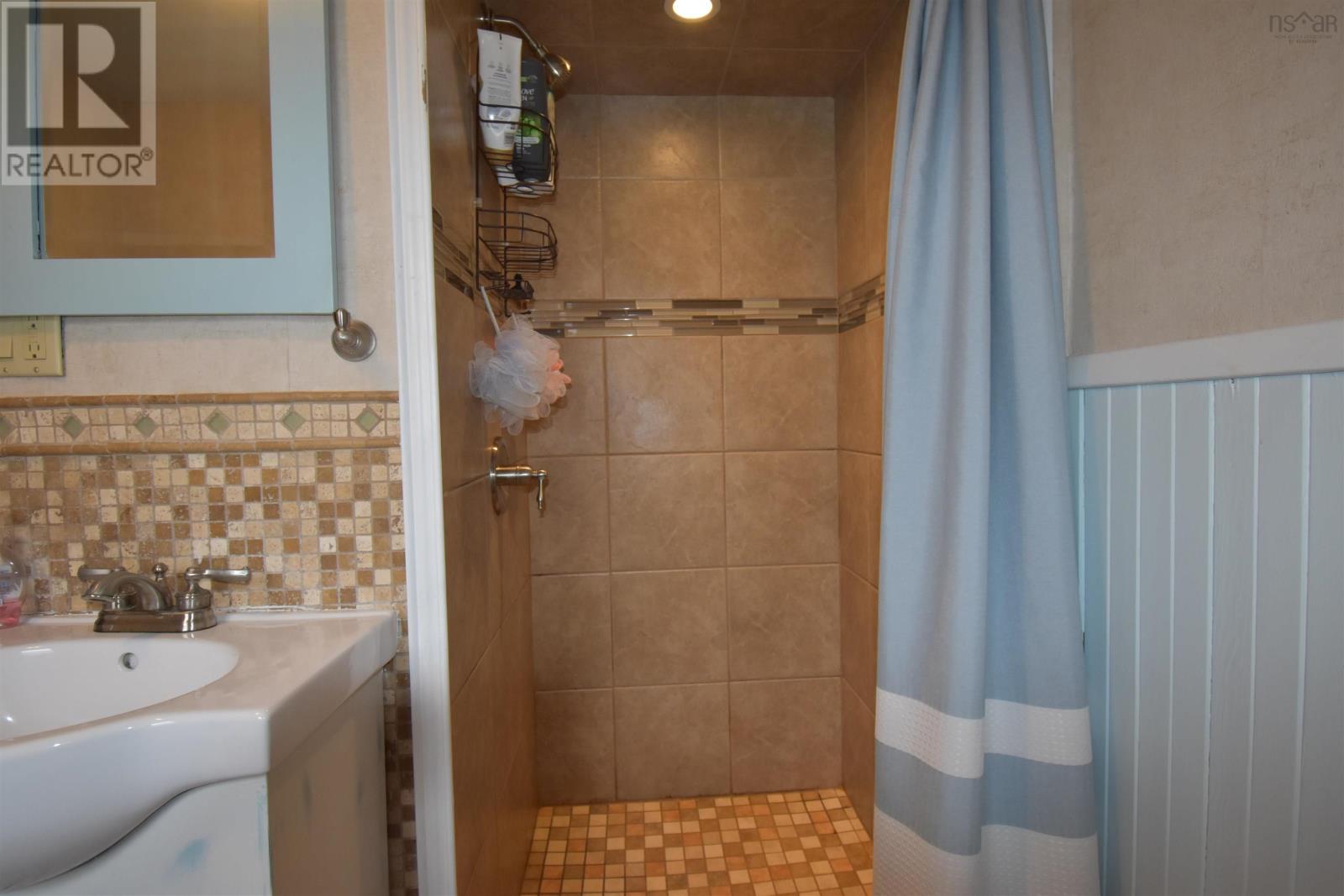 21 Cottage Street, Truro, Nova Scotia  B2N 4P5 - Photo 26 - 202614822