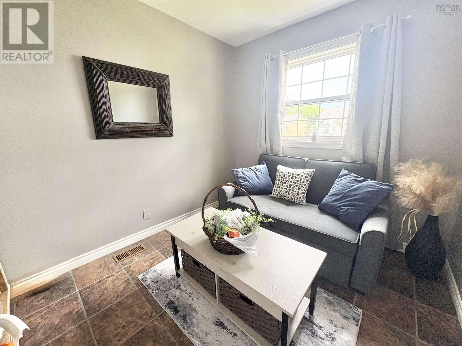 103 Cedar Street, Pictou, Nova Scotia  B0K 1H0 - Photo 11 - 202614878