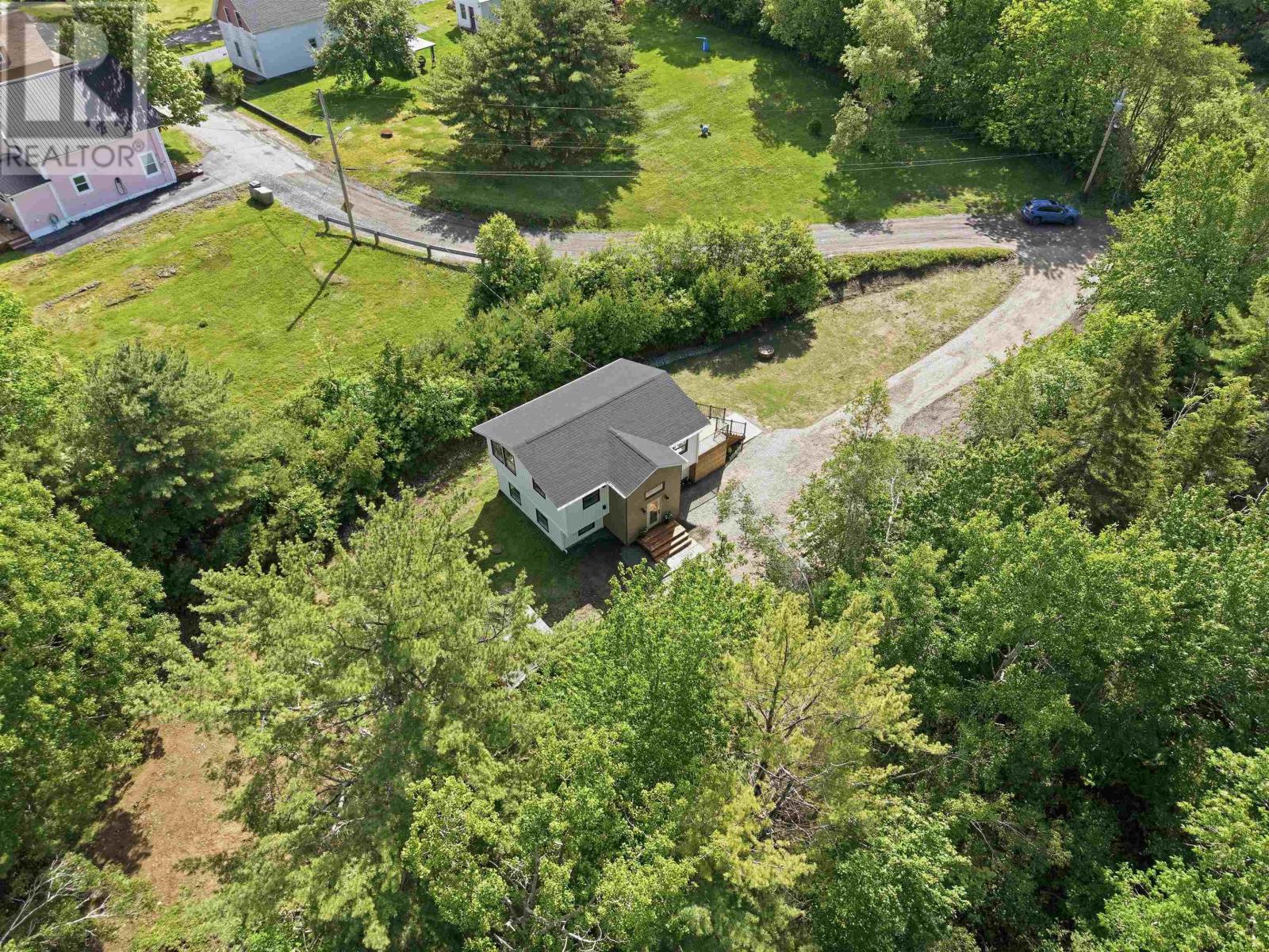 178 Fairmont Street, Mahone Bay, Nova Scotia  B0J 2E0 - Photo 3 - 202614891