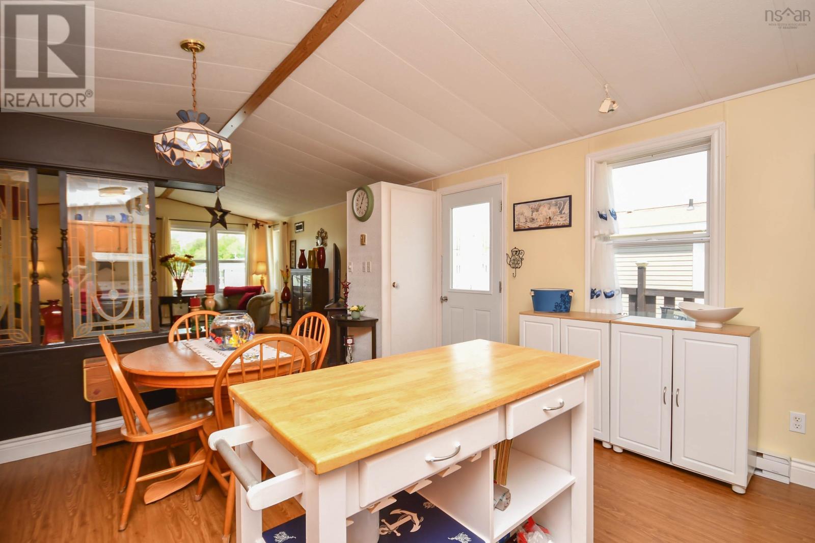 1526 Woodbine Drive, Beaver Bank, Nova Scotia  B4E 2M9 - Photo 19 - 202615045