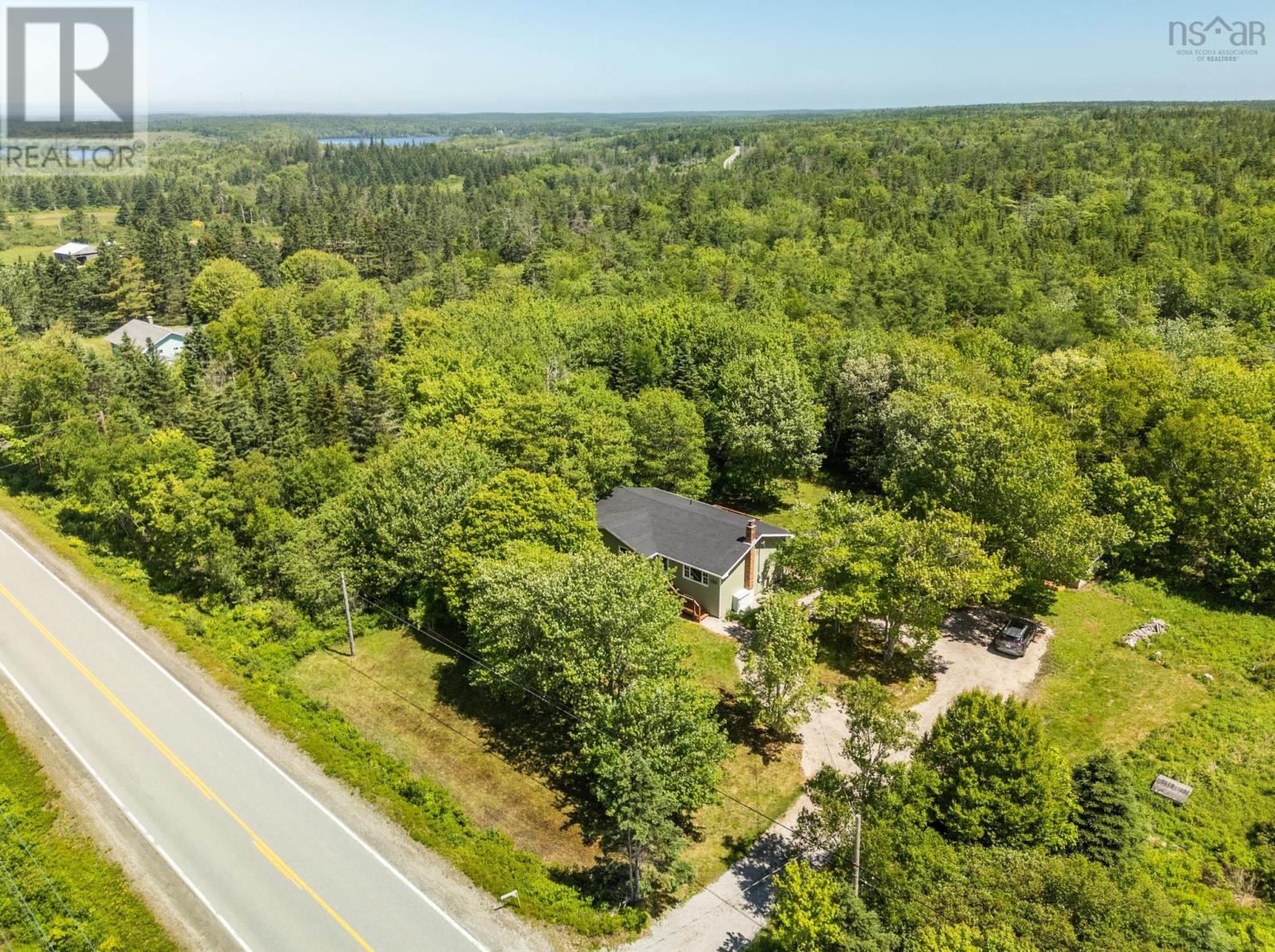 2350 Highway 1, Wellington, Nova Scotia  B5A 5A8 - Photo 3 - 202615172