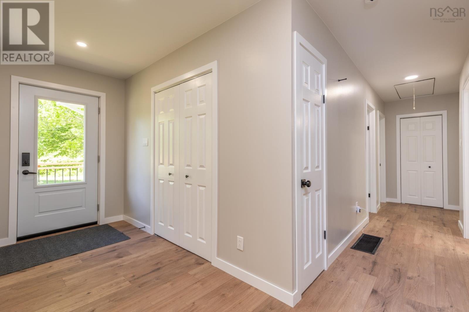 2350 Highway 1, Wellington, Nova Scotia  B5A 5A8 - Photo 8 - 202615172