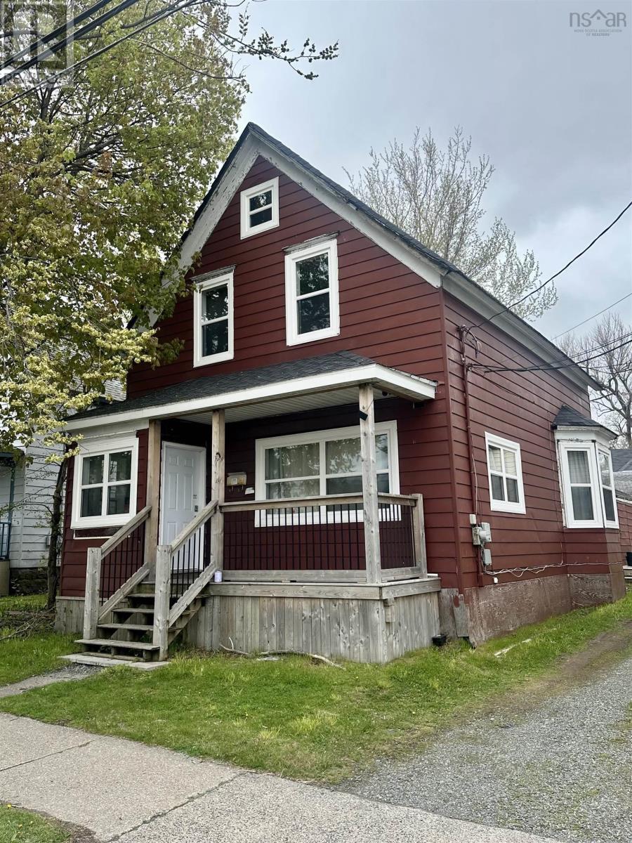 177 Dorchester Street, Sydney, Nova Scotia  B1P 5Z5 - Photo 2 - 202615186
