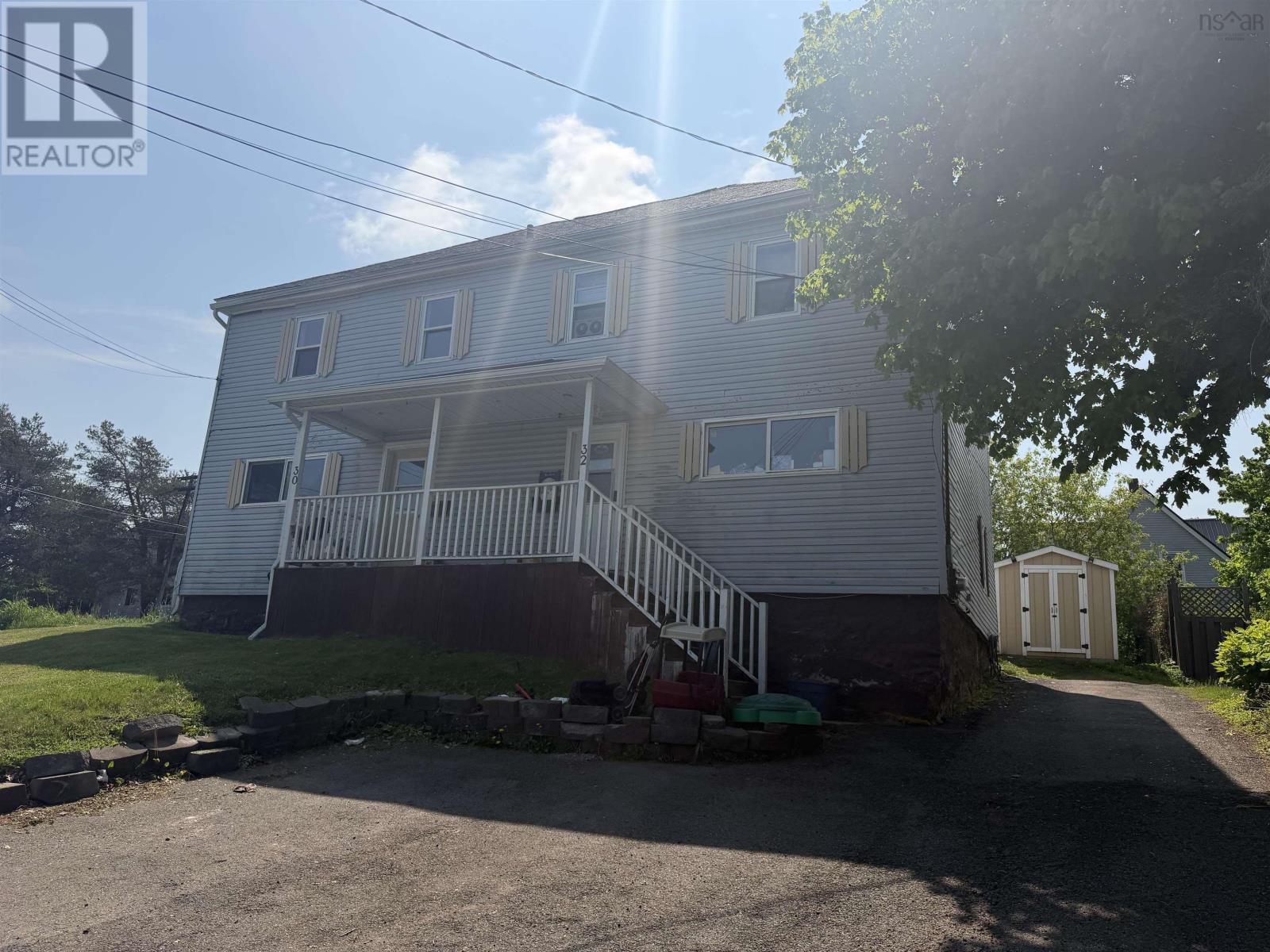 30-32 West Pleasant Street, Amherst, Nova Scotia  B4H 1E4 - Photo 3 - 202615239