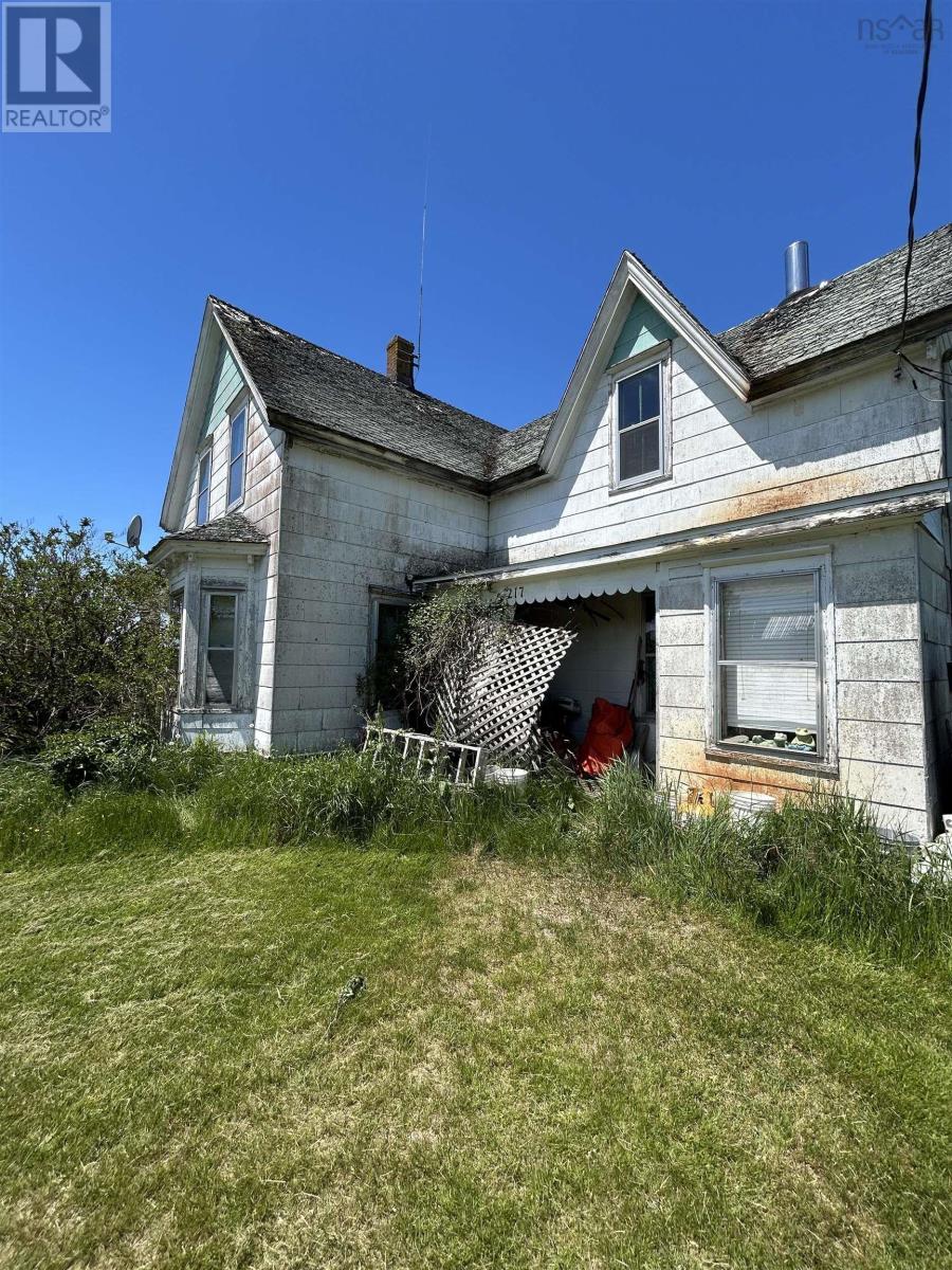 217 Back Street, Advocate Harbour, Nova Scotia  B0M 1A0 - Photo 7 - 202615252