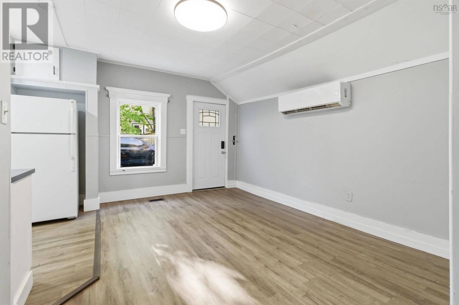 59 Pleasant Street, Truro, Nova Scotia  B2N 3R8 - Photo 3 - 202615267