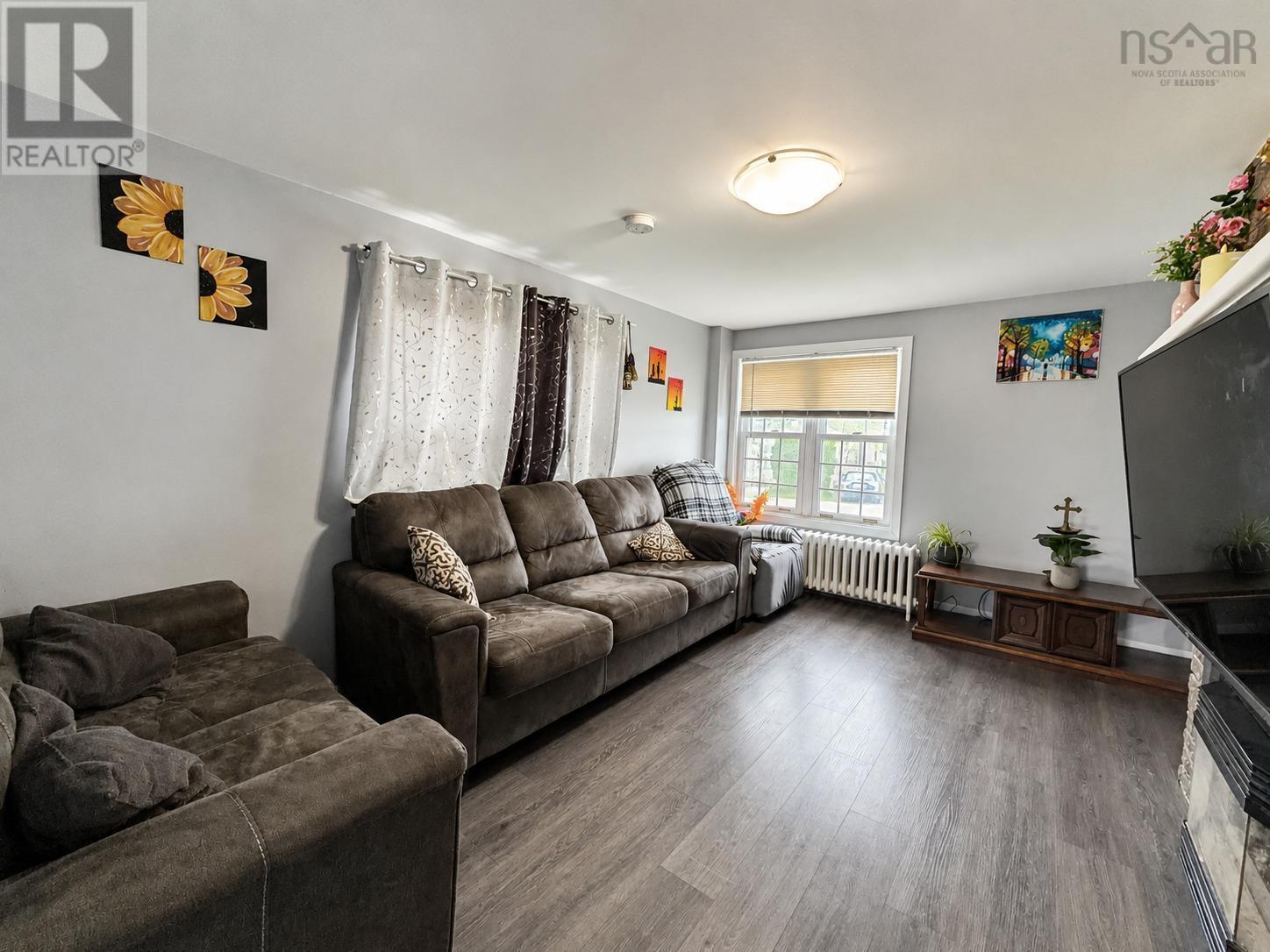 99 Argyle Street, Sydney, Nova Scotia  B1S 2V2 - Photo 21 - 202615279