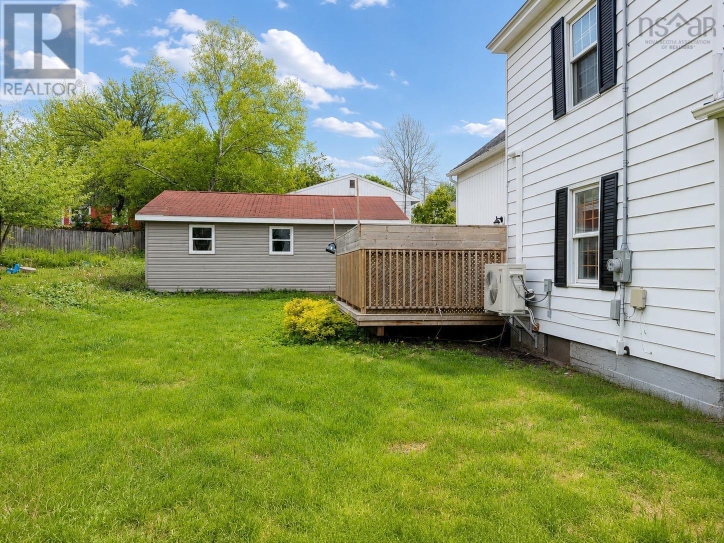 99 Argyle Street, Sydney, Nova Scotia  B1S 2V2 - Photo 3 - 202615279