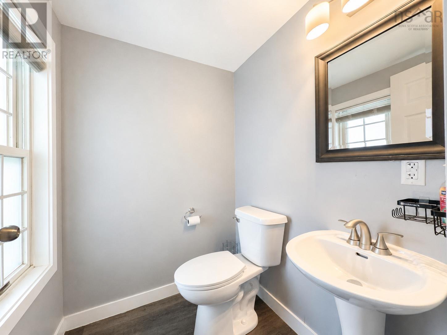 99 Argyle Street, Sydney, Nova Scotia  B1S 2V2 - Photo 32 - 202615279