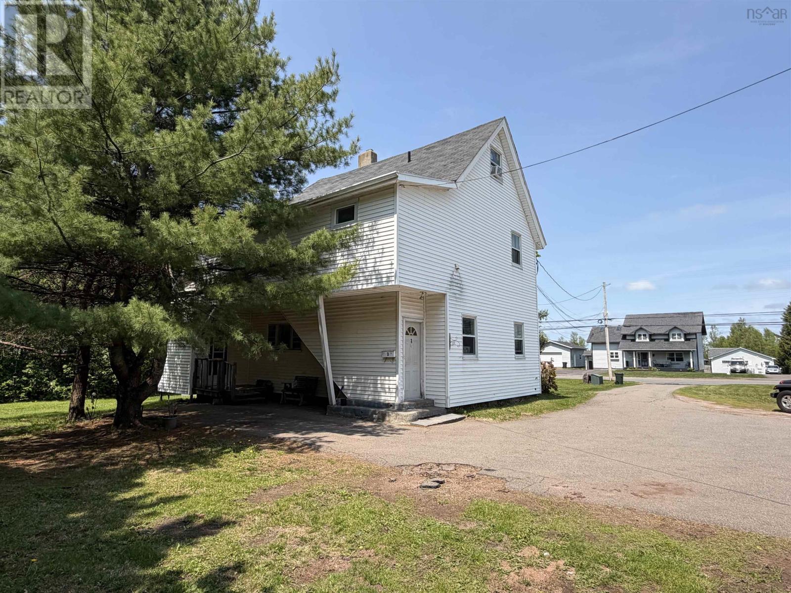 98 Victoria Street W, Amherst, Nova Scotia  B4H 1C8 - Photo 37 - 202615286