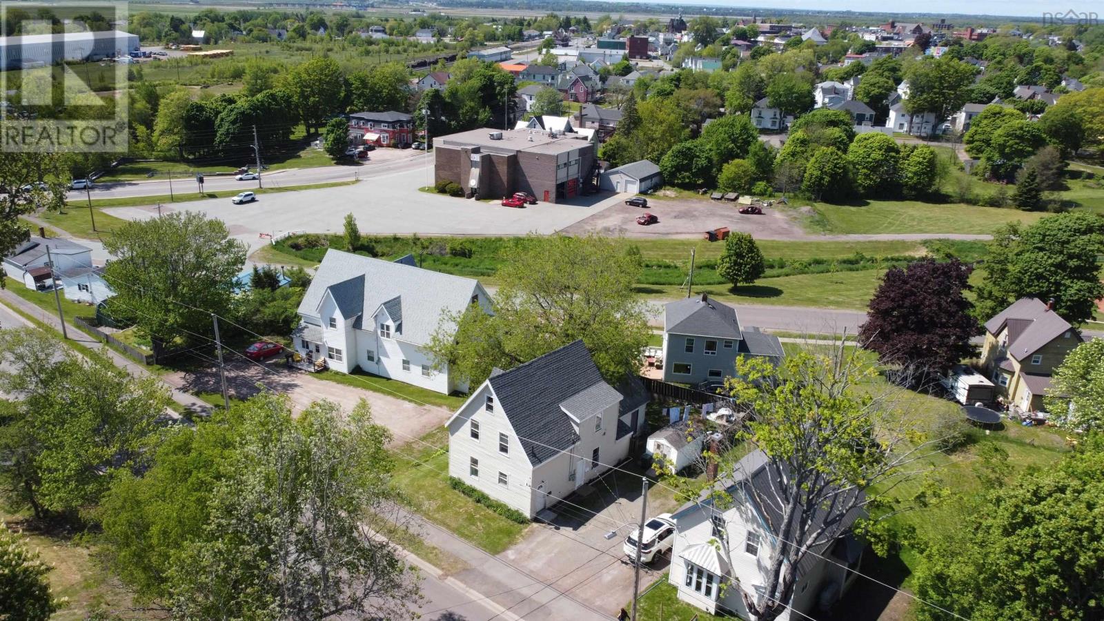 8 East Pleasant Street, Amherst, Nova Scotia  B4H 1M4 - Photo 31 - 202615287