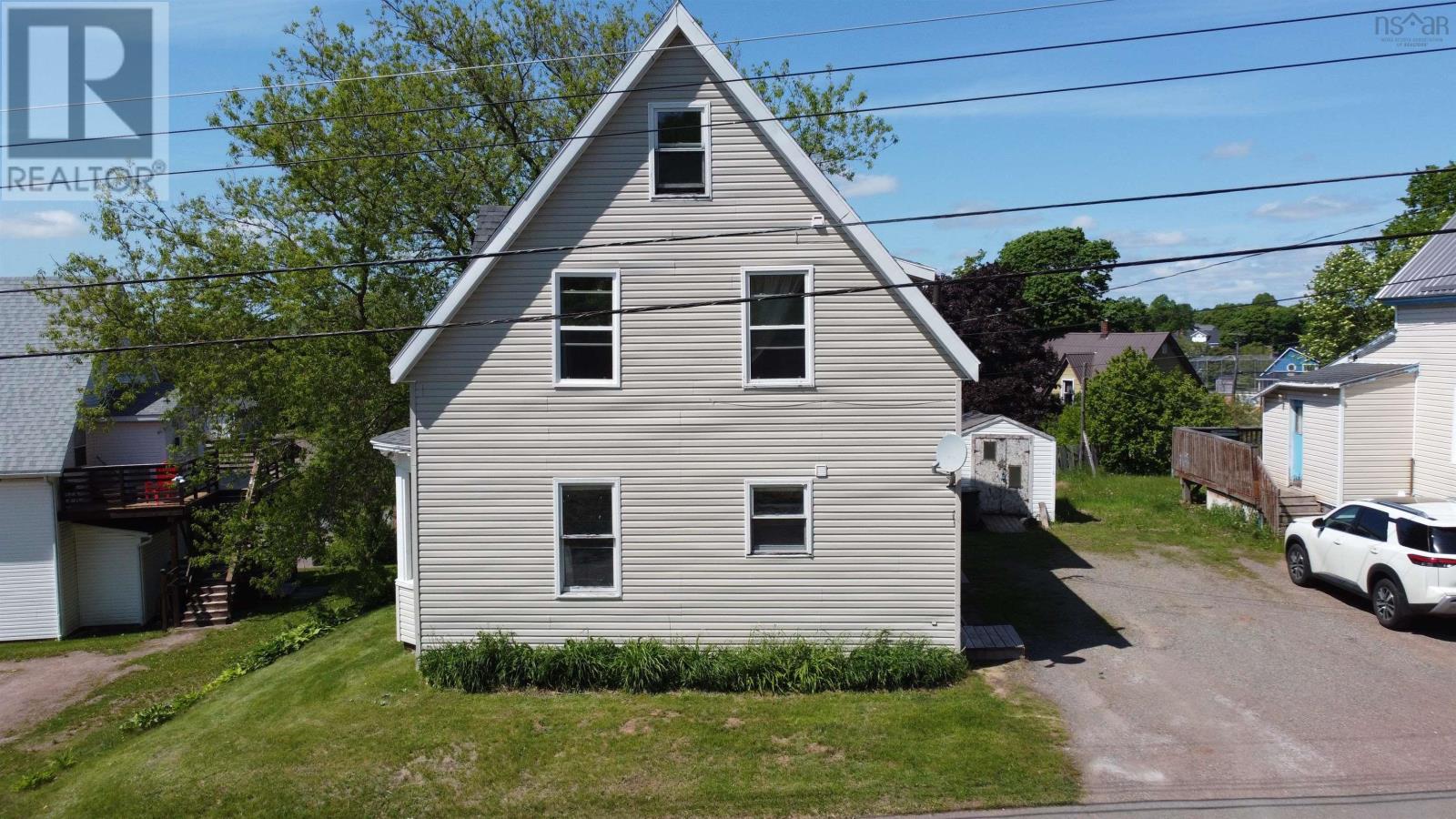 8 East Pleasant Street, Amherst, Nova Scotia  B4H 1M4 - Photo 37 - 202615287