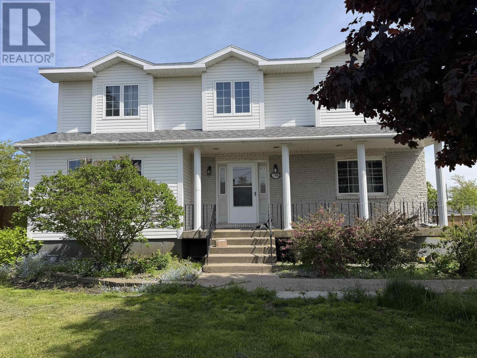 348 Cartier Street, Sydney, Nova Scotia  B1P 4B8 - Photo 2 - 202615295