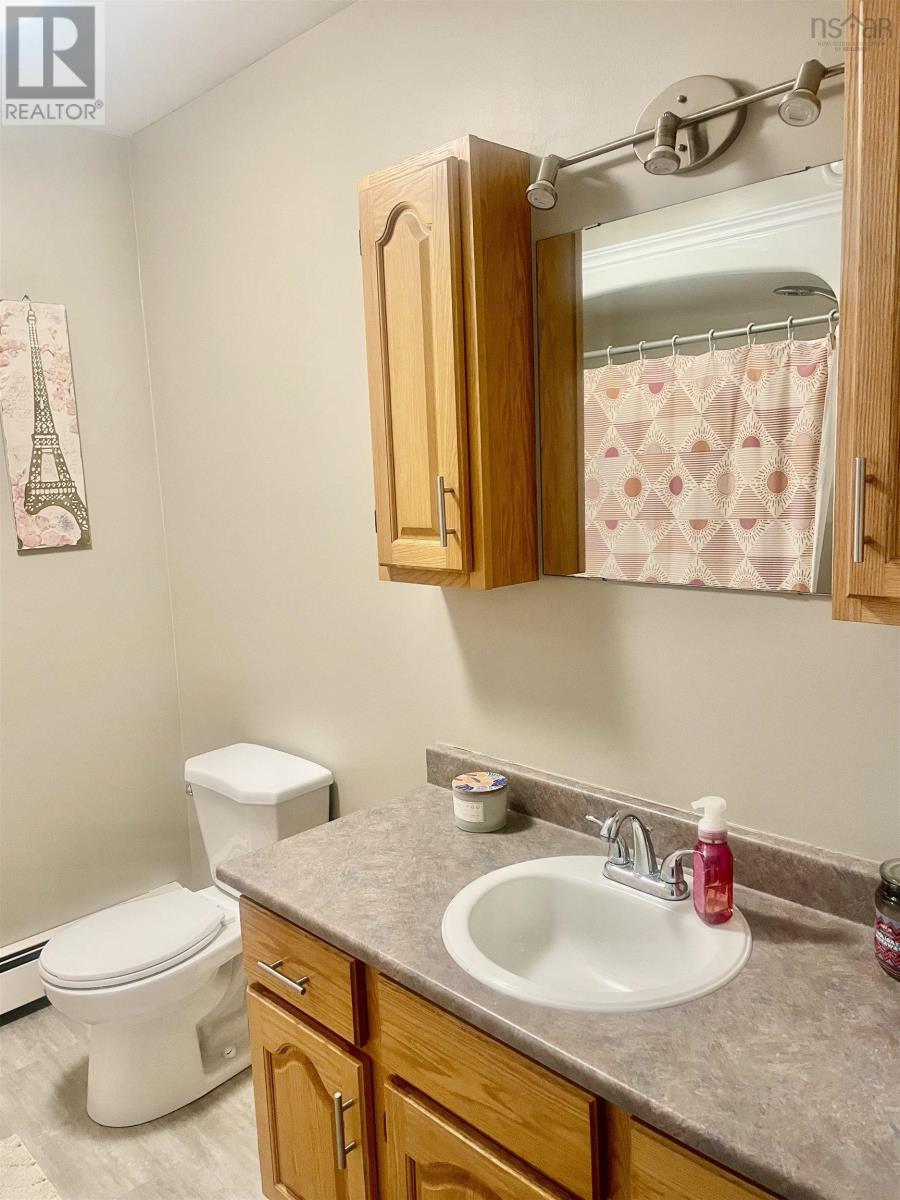 48 Amberwood Crescent, Westmount, Nova Scotia  B1R 2J8 - Photo 31 - 202615696