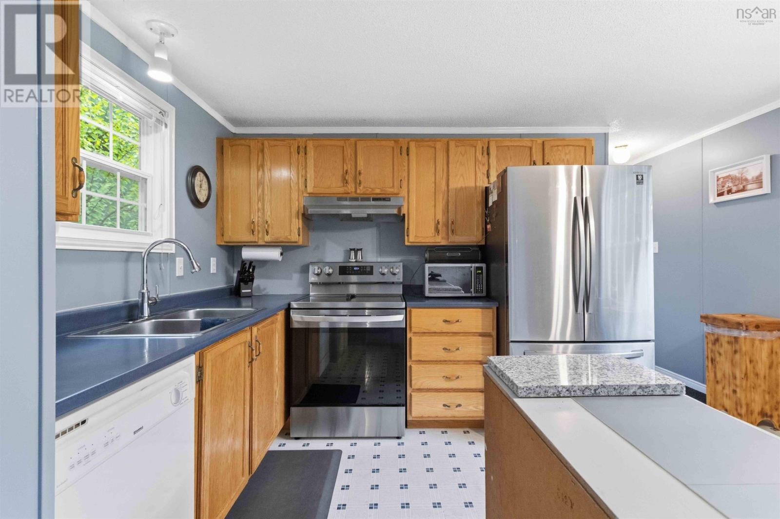 9 Grumpy Lane, Lake Echo, Nova Scotia  B3E 1C4 - Photo 19 - 202615737