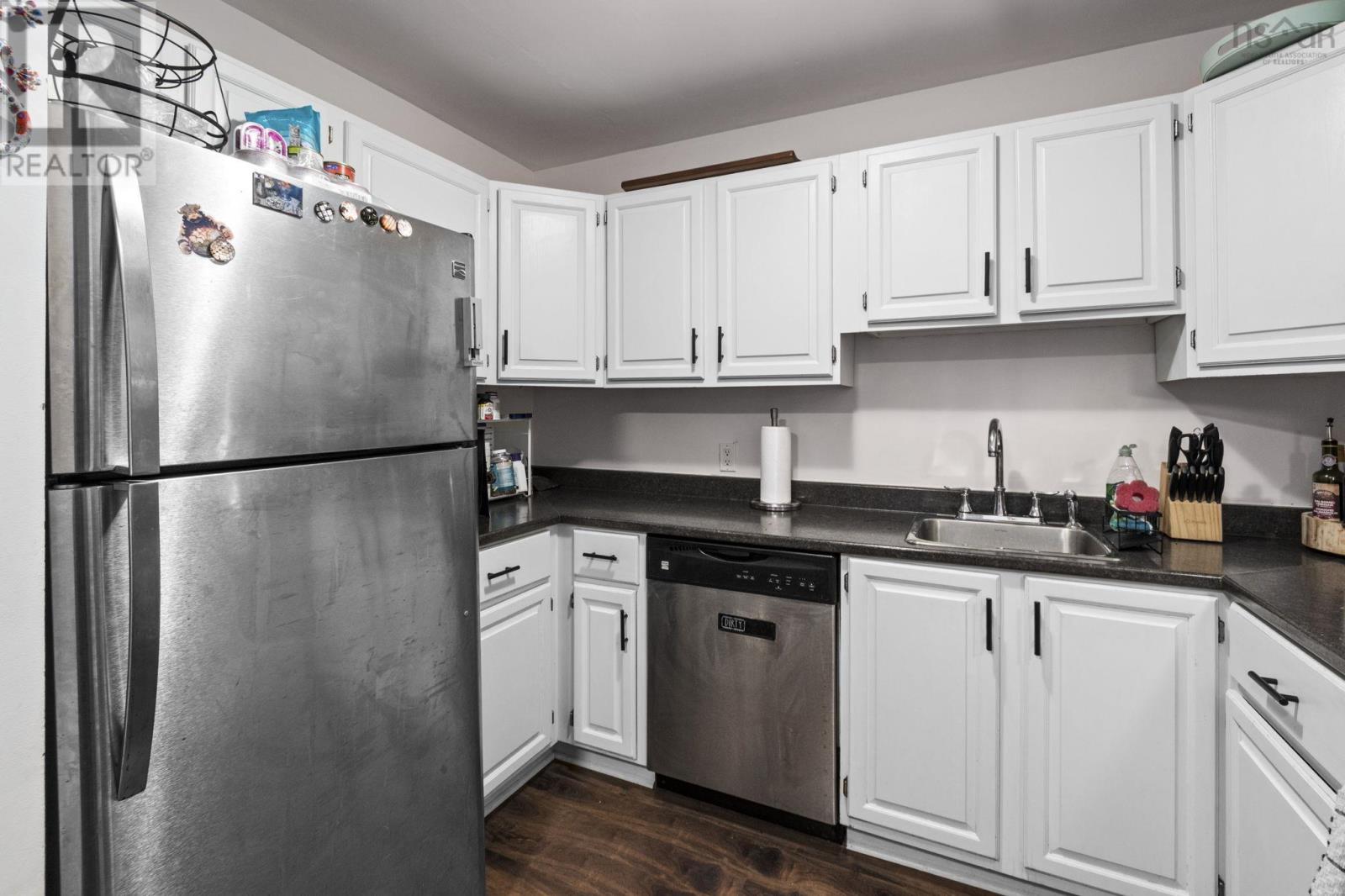 201 1 Lombardy Lane, Dartmouth, Nova Scotia  B2X 3E4 - Photo 14 - 202615745