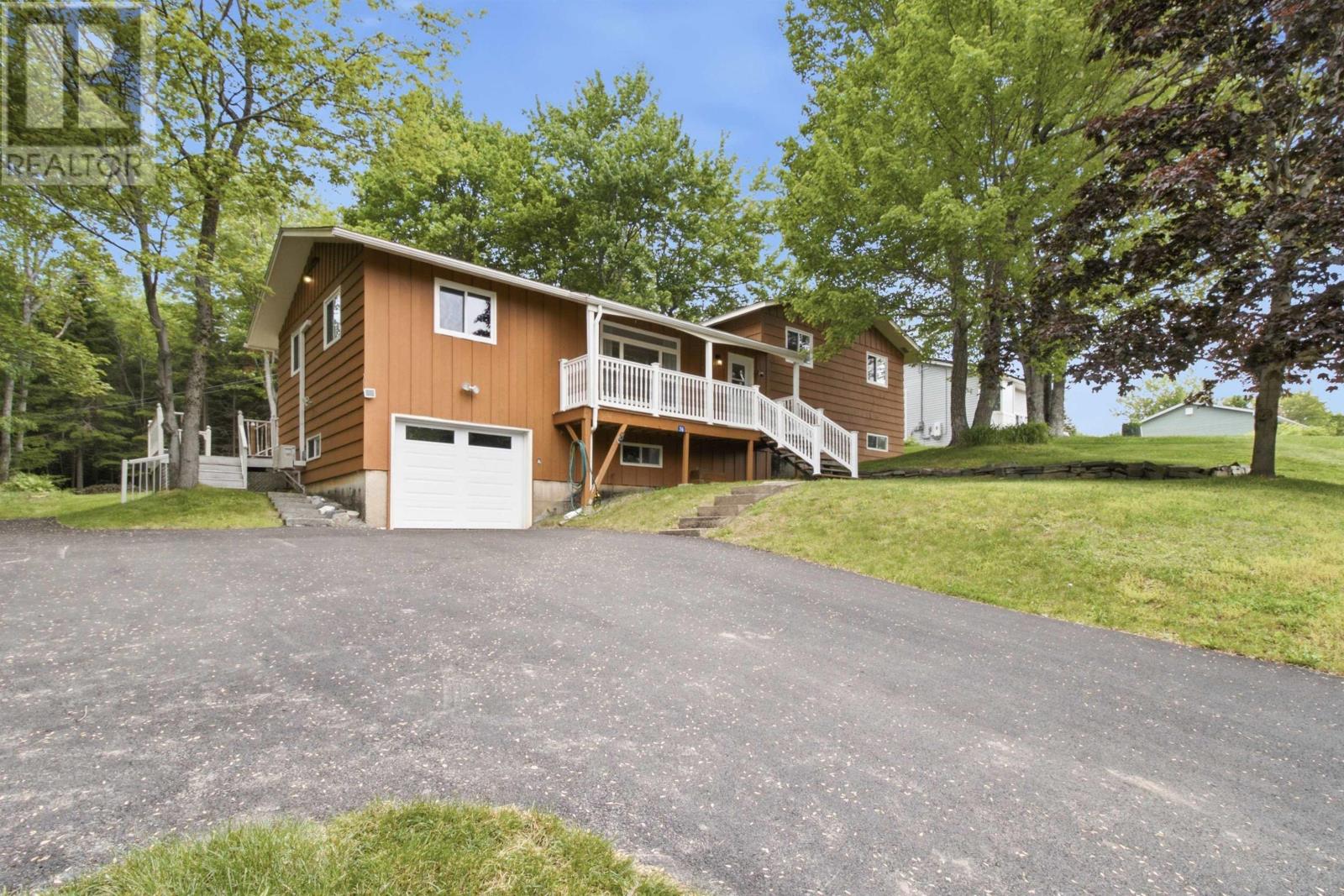 36 Anthony Avenue, Wellington, Nova Scotia  B2T 1A3 - Photo 2 - 202615756