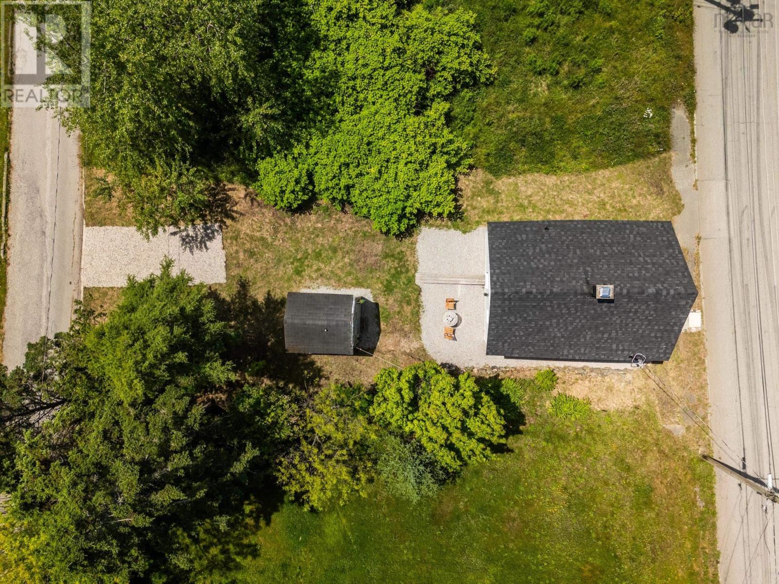 7 Pearl Street, Yarmouth, Nova Scotia  B5A 3M4 - Photo 46 - 202615926