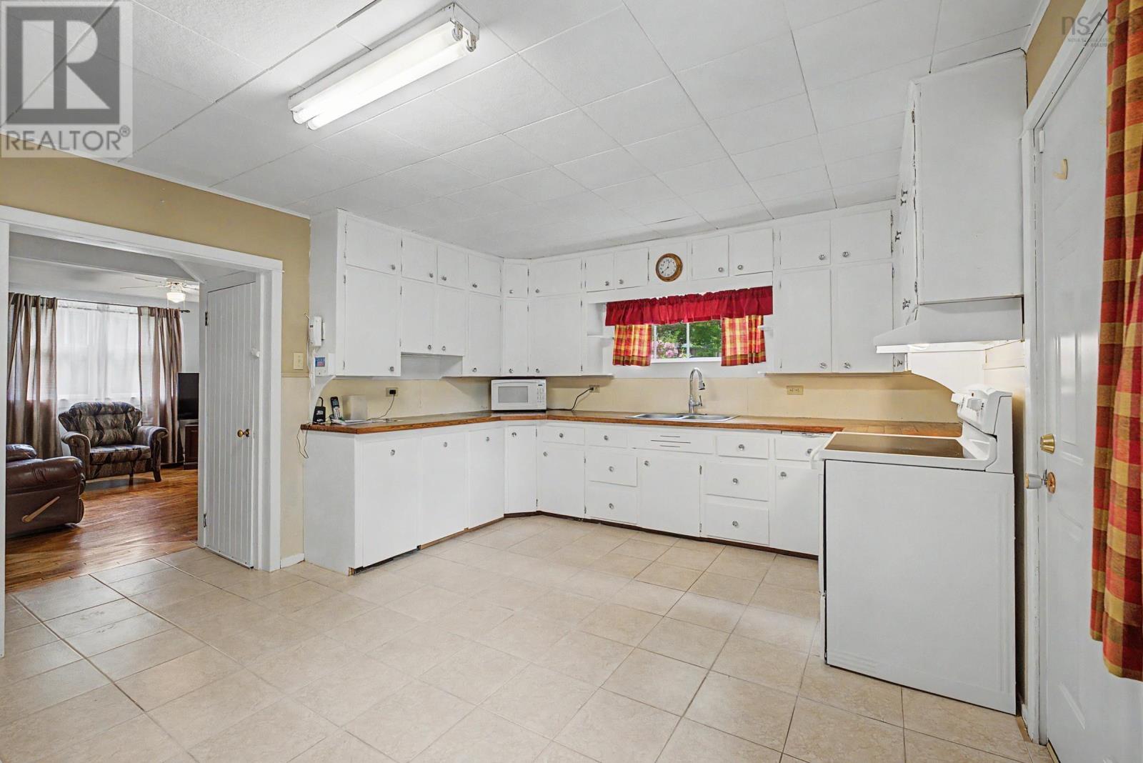 965 Riverview Road, Bear River, Nova Scotia  B0S 1B0 - Photo 9 - 202616035