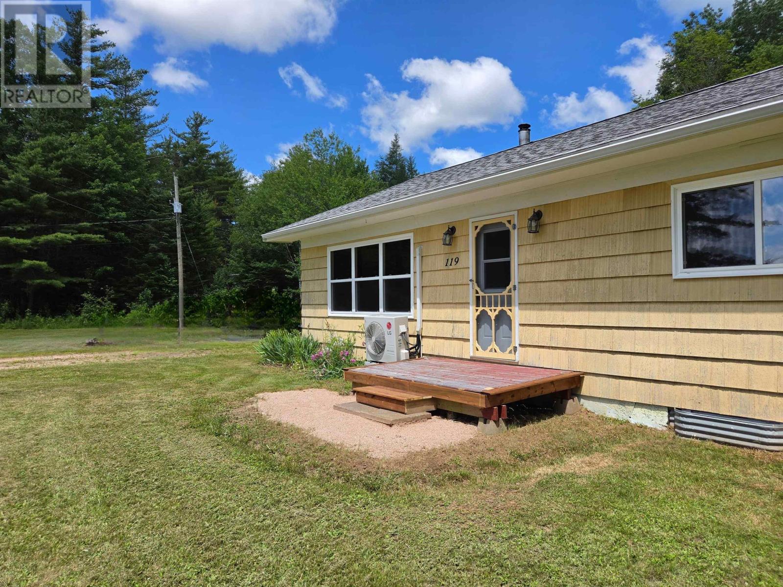 119 Hubley Road, Barss Corner, Nova Scotia  B0R 1A0 - Photo 3 - 202616044