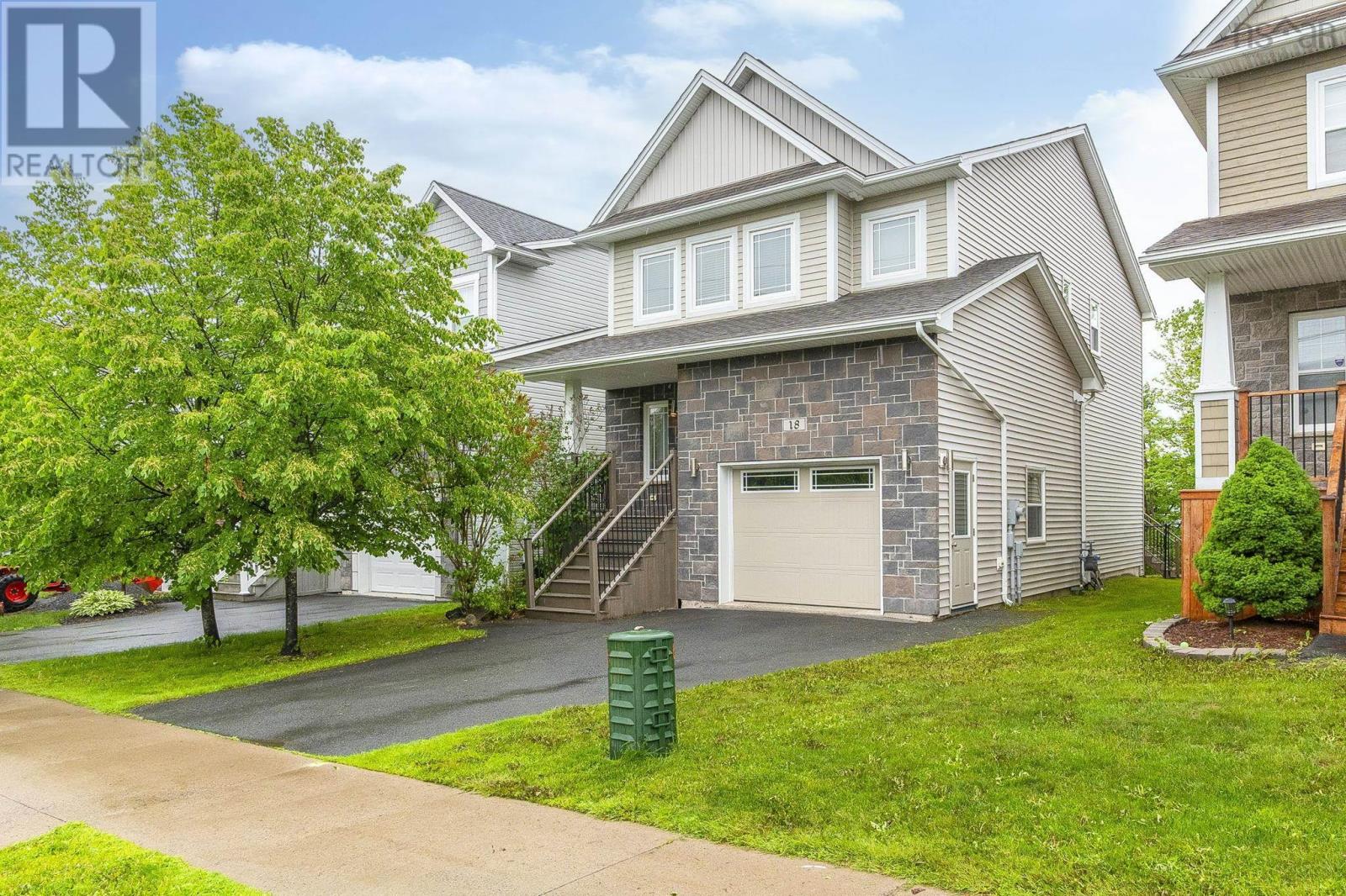18 Larkview Terrace, bedford, Nova Scotia