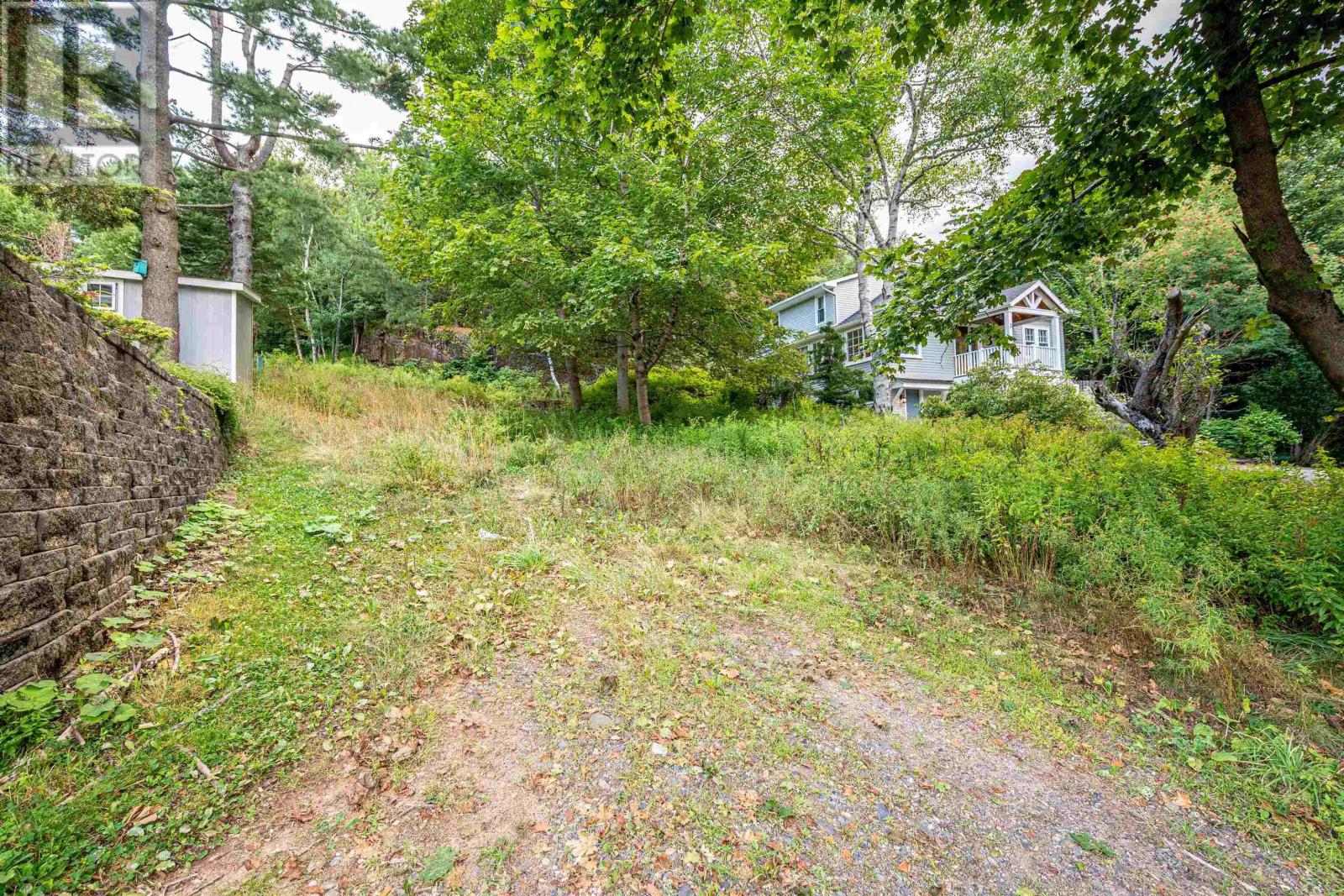 5 Craigmore Drive, Halifax, Nova Scotia  B3N 1M3 - Photo 3 - 202616102