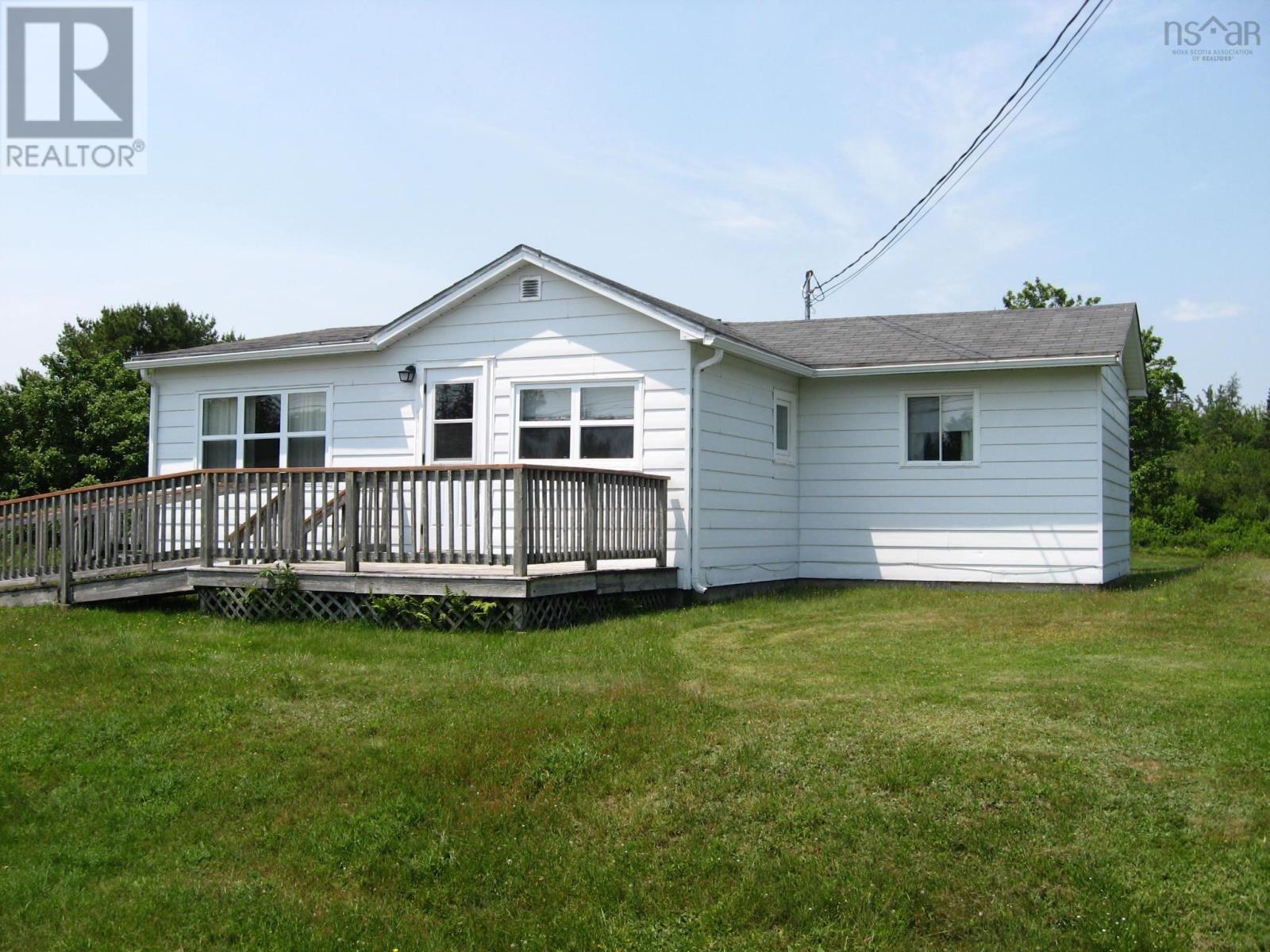 6582 Highway 3, Hunts Point, Nova Scotia  B0T 1G0 - Photo 2 - 202616116