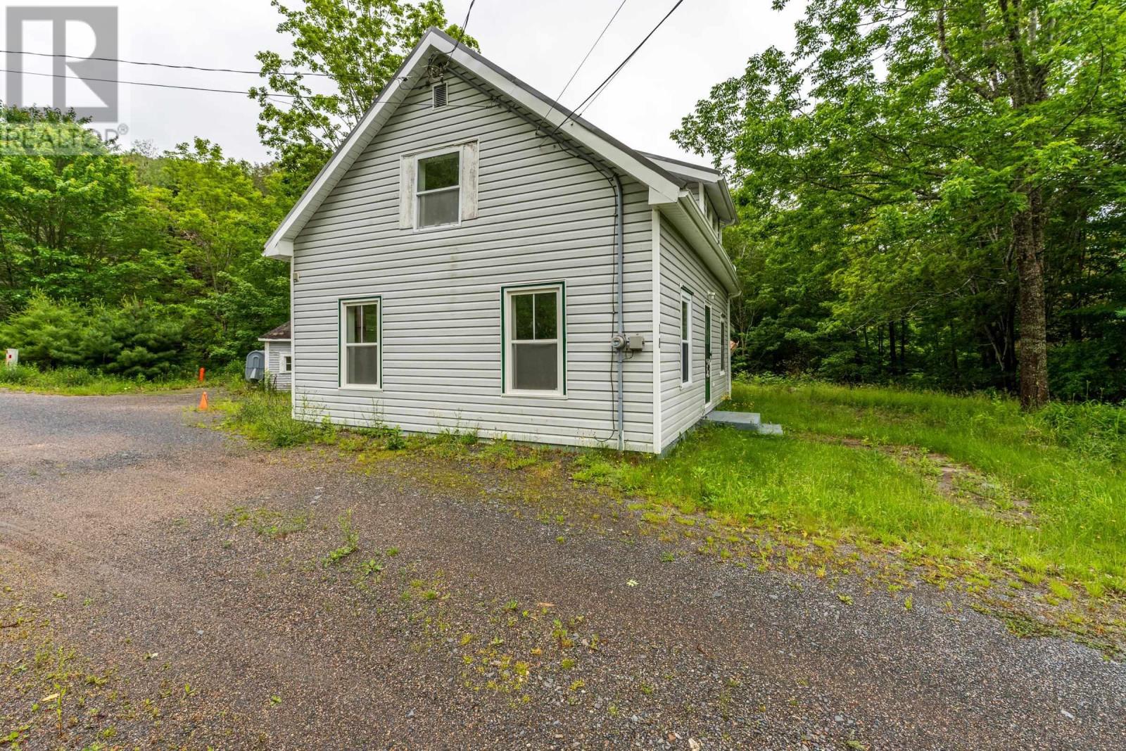 18 Clementsport Road, Clementsport, Nova Scotia  B0S 1E0 - Photo 4 - 202616121