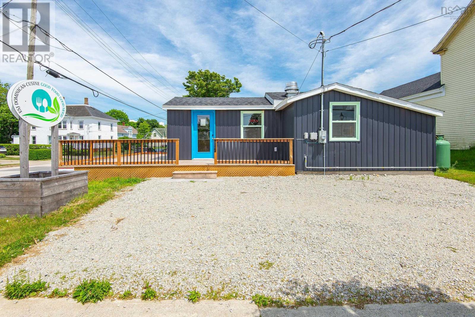 191 Main Street, Yarmouth, Nova Scotia  B5A 5G3 - Photo 6 - 202616136