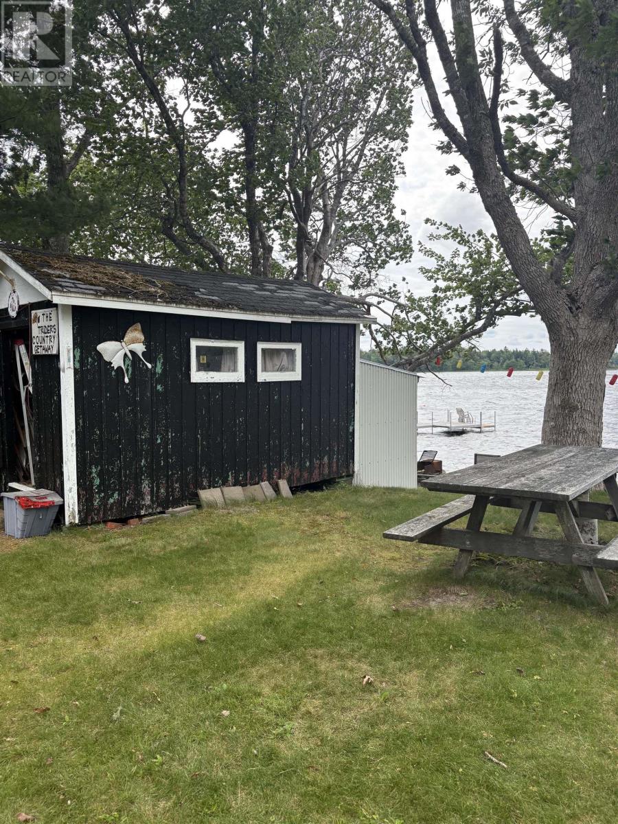 1733 Waterloo Road, Waterloo, Nova Scotia  B4V 8L8 - Photo 11 - 202616253
