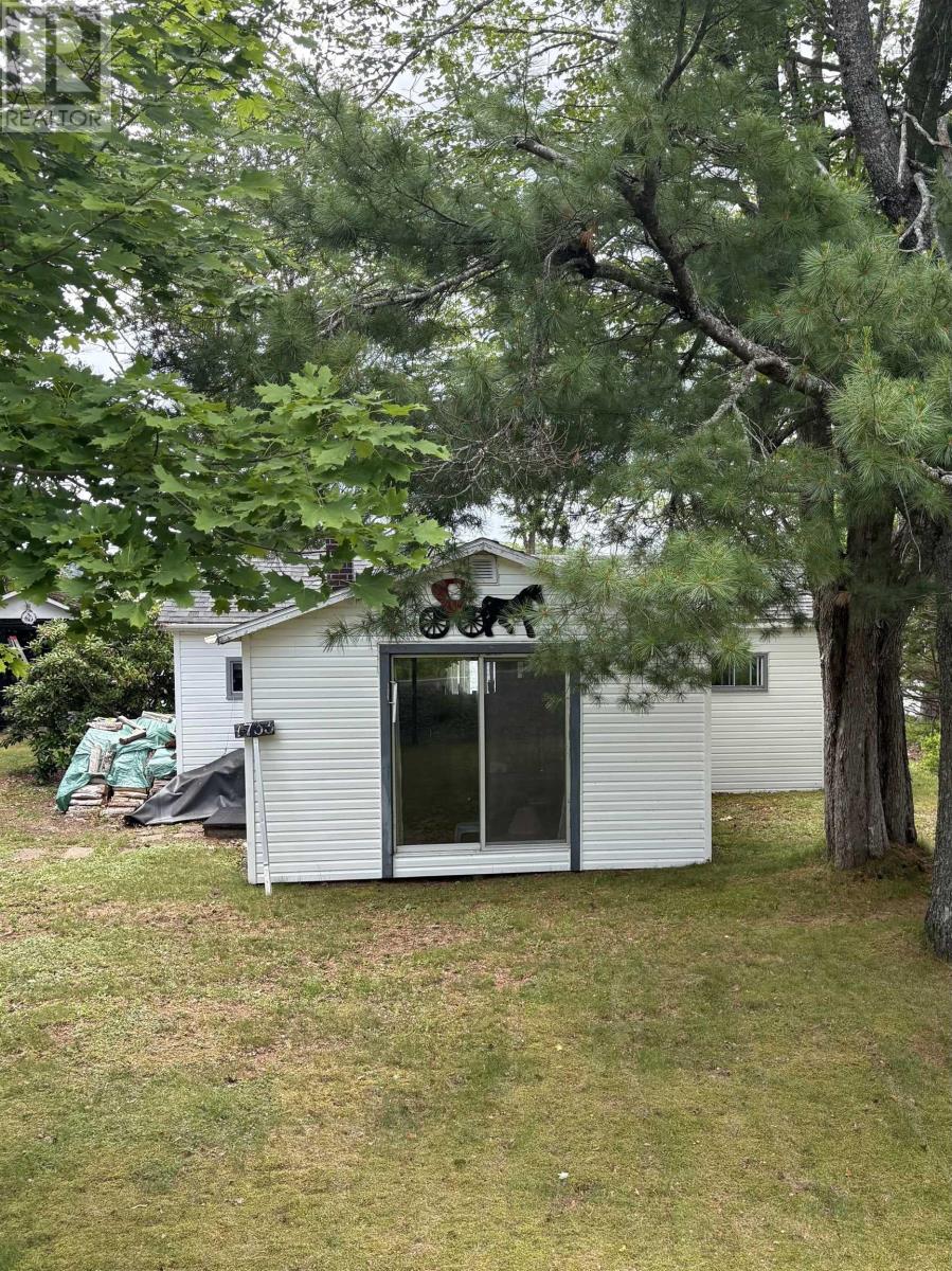 1733 Waterloo Road, Waterloo, Nova Scotia  B4V 8L8 - Photo 8 - 202616253