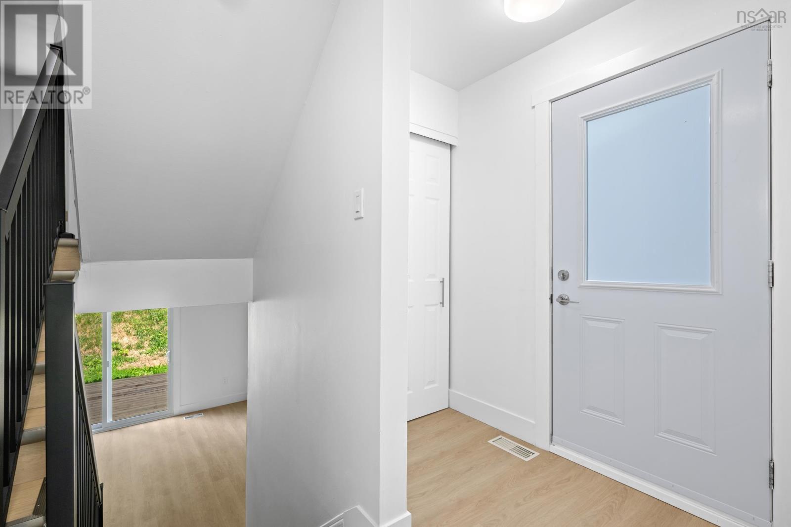 16-16a Ruben Court, Dartmouth, Nova Scotia  B2X 1L9 - Photo 24 - 202616401